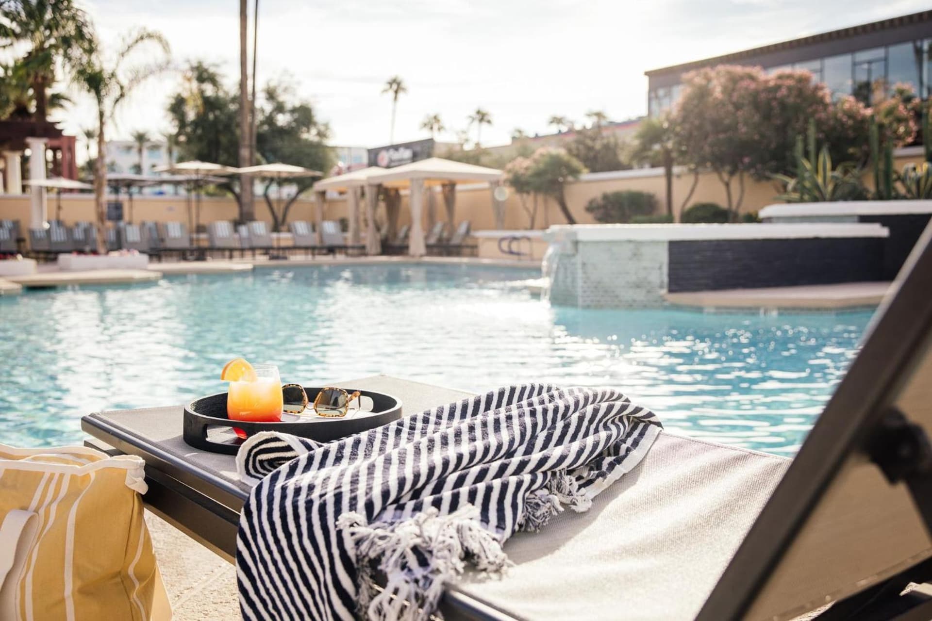 Crowne Plaza Phoenix - Chandler Golf Resort by IHG gallery photo in Chandler, AZ — image 26