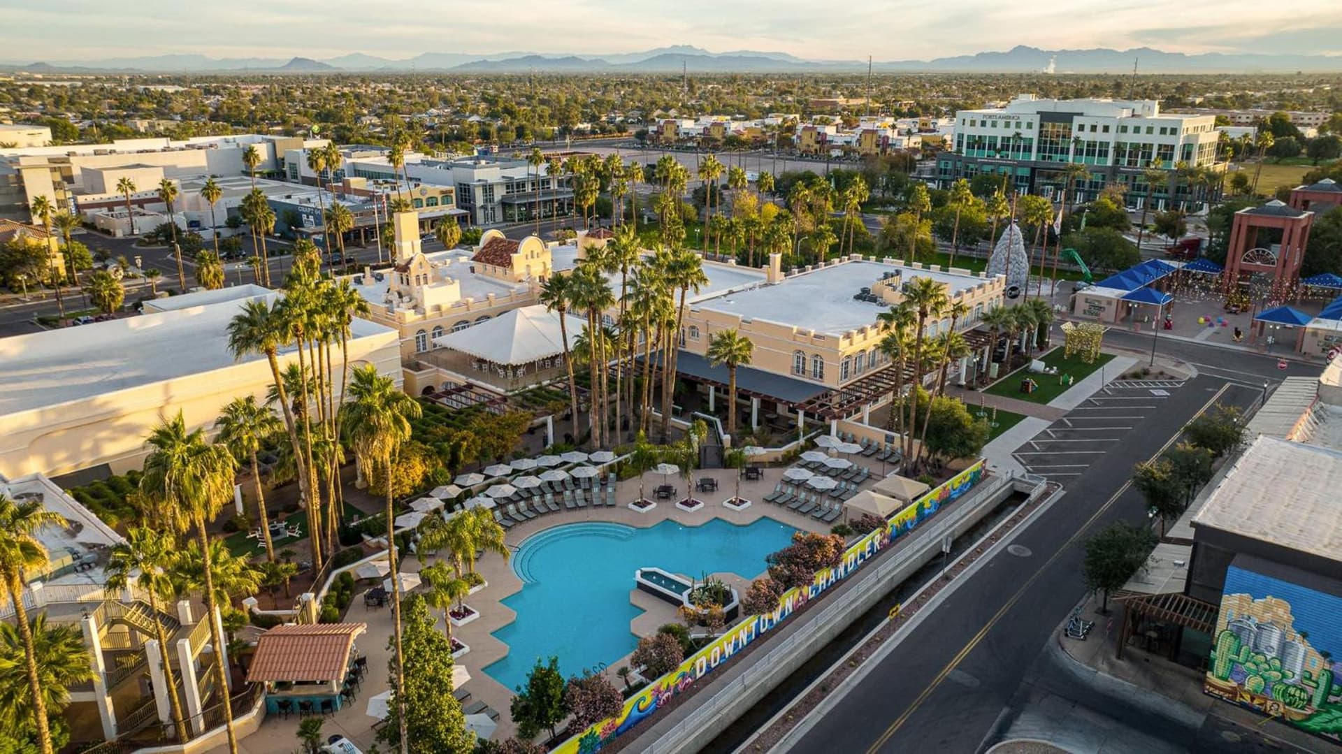 Crowne Plaza Phoenix - Chandler Golf Resort by IHG gallery photo in Chandler, AZ — image 98