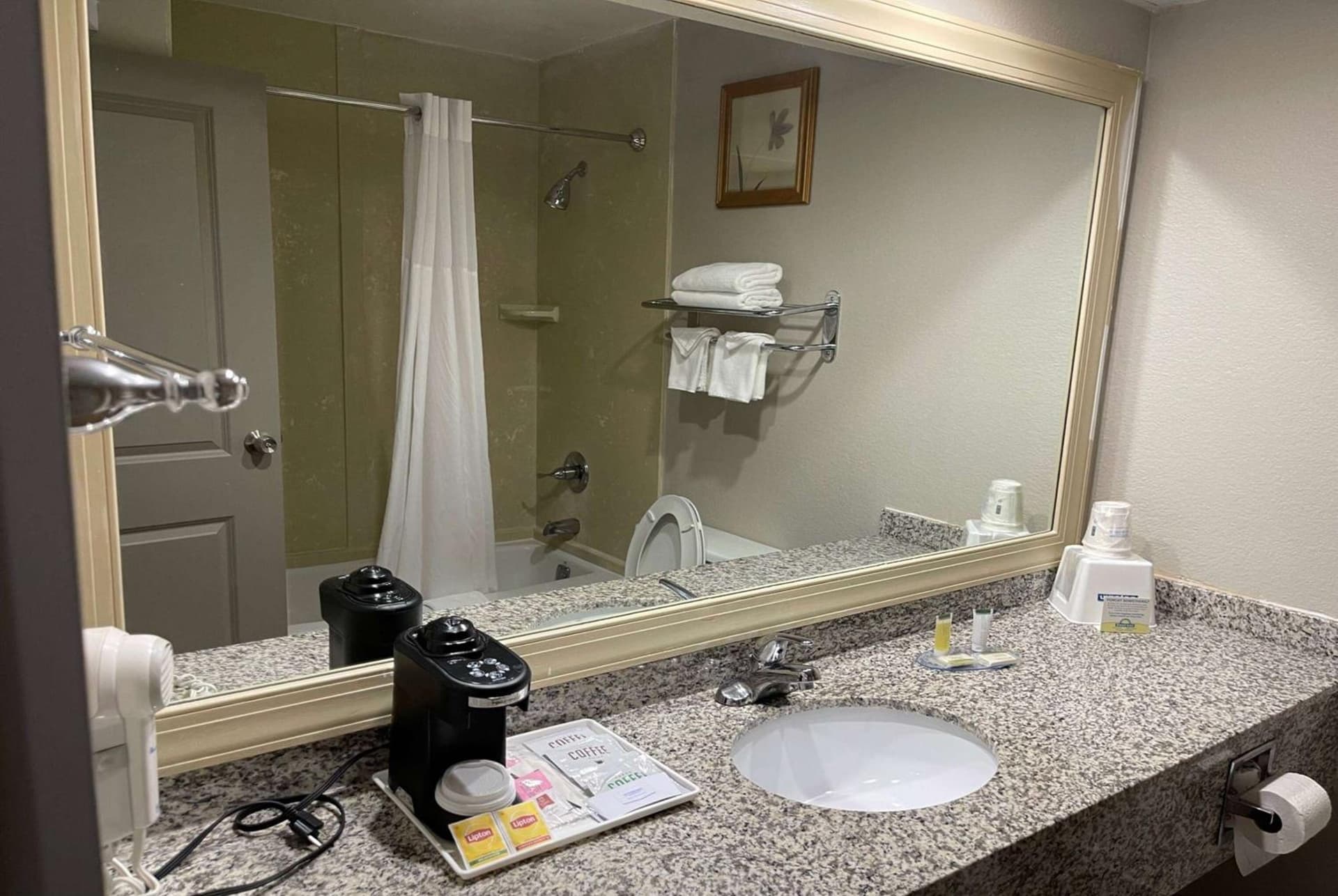 Days Inn by Wyndham Fayetteville-South/I-95 Exit 49 gallery photo in Fayetteville, NC — image 18