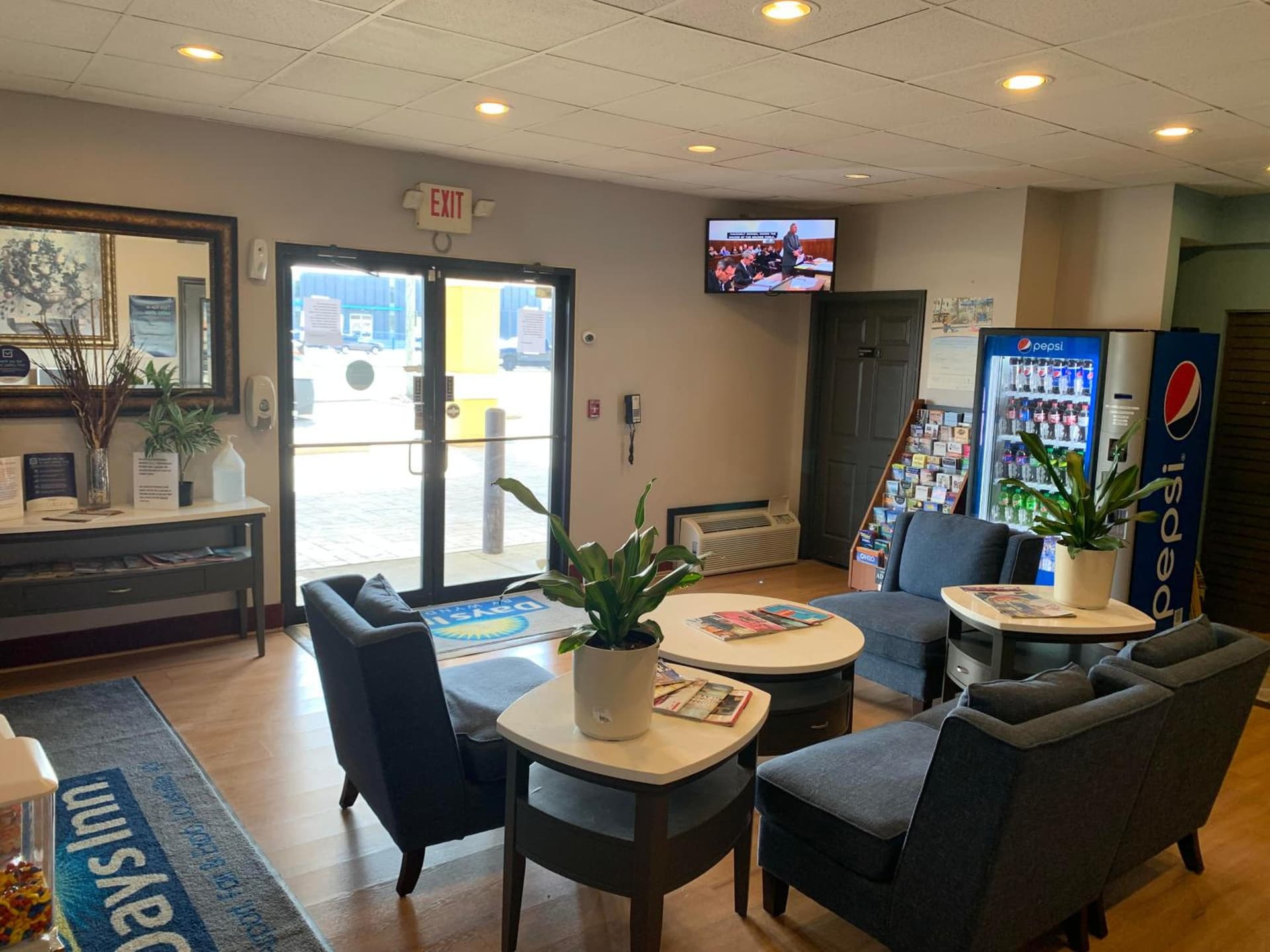 Days Inn by Wyndham Louisville Airport Fair and Expo Center gallery photo in Louisville, KY — image 45