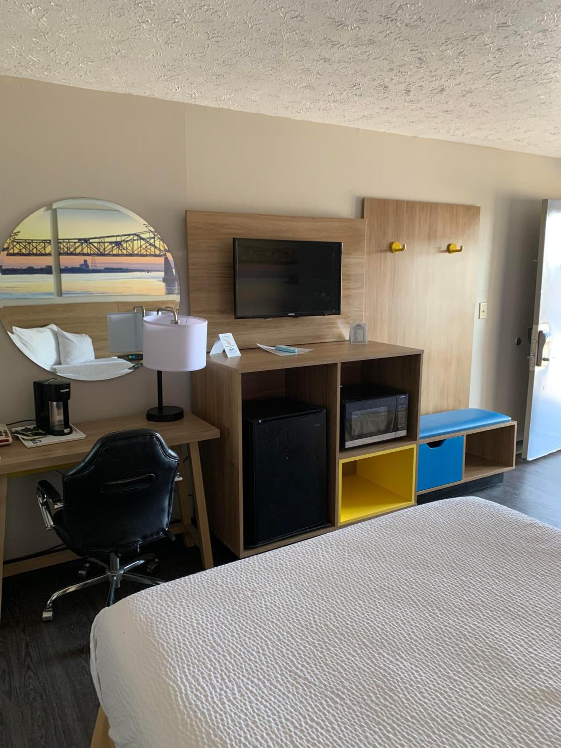 Days Inn by Wyndham Louisville Airport Fair and Expo Center gallery photo in Louisville, KY — image 48