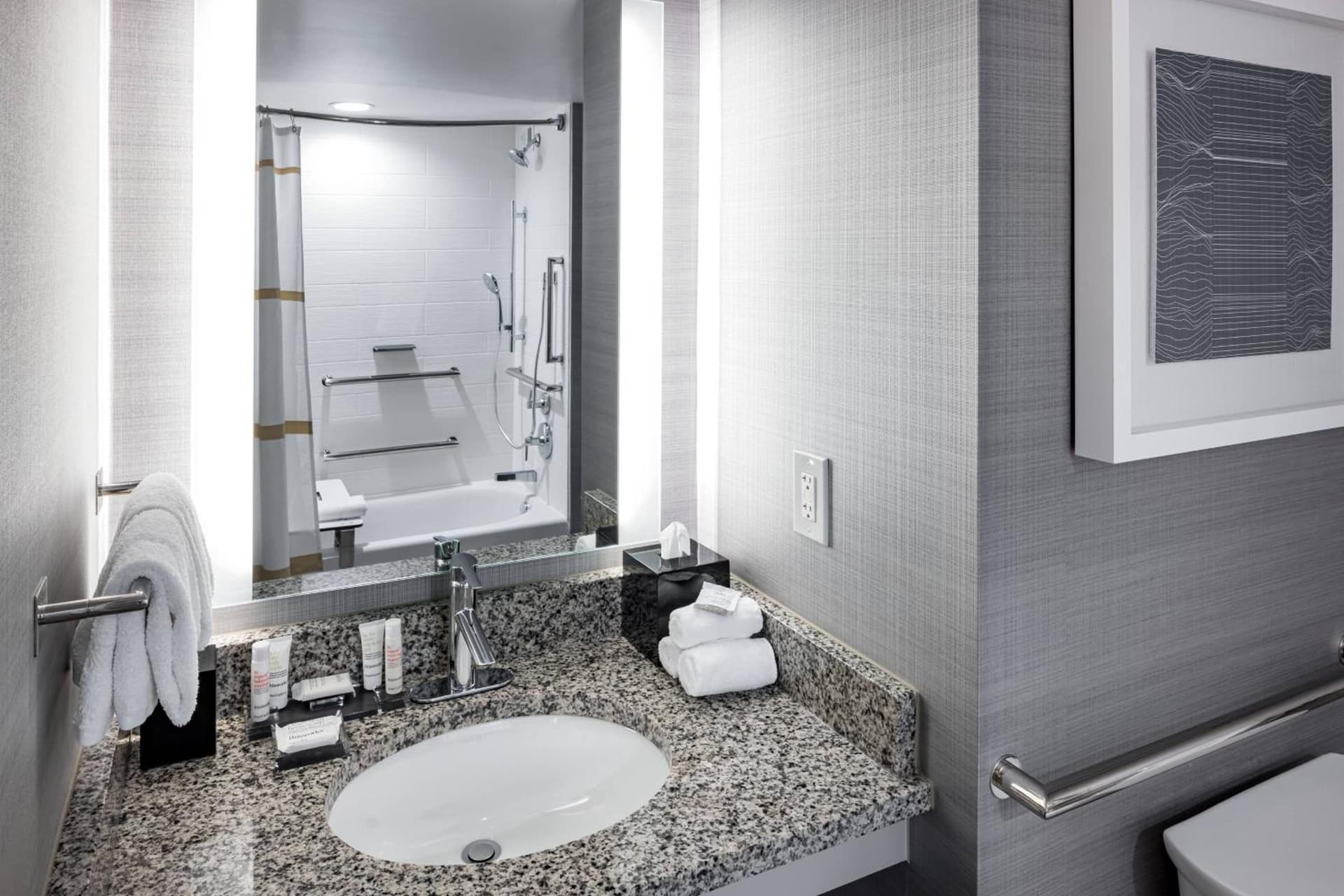 Richmond Marriott interior in Richmond, VA — gallery photo 2