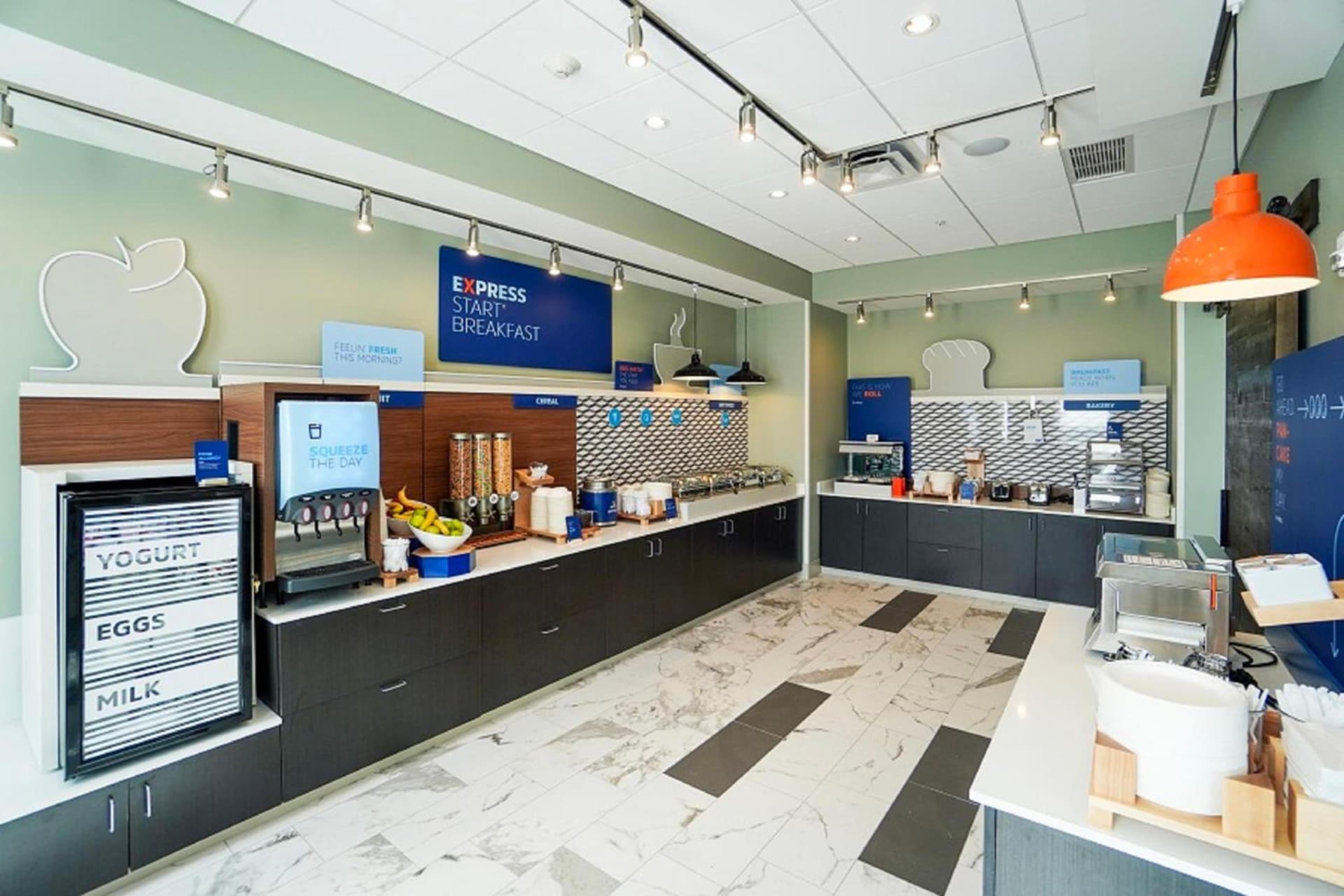 Holiday Inn Express & Suites Franklin - Berry Farms by IHG gallery photo in Franklin, TN — image 42