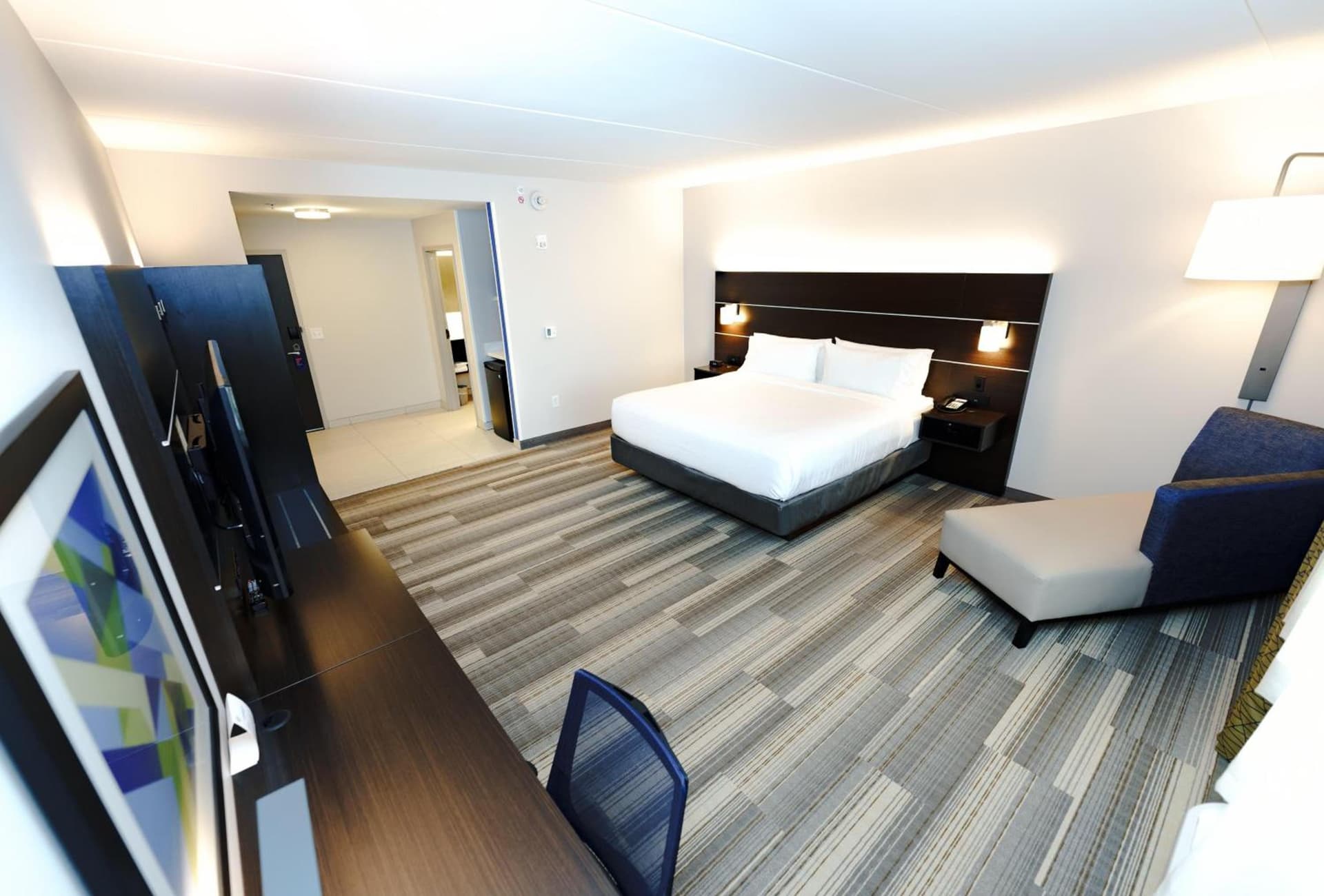 Holiday Inn Express & Suites Franklin - Berry Farms by IHG gallery photo in Franklin, TN — image 29