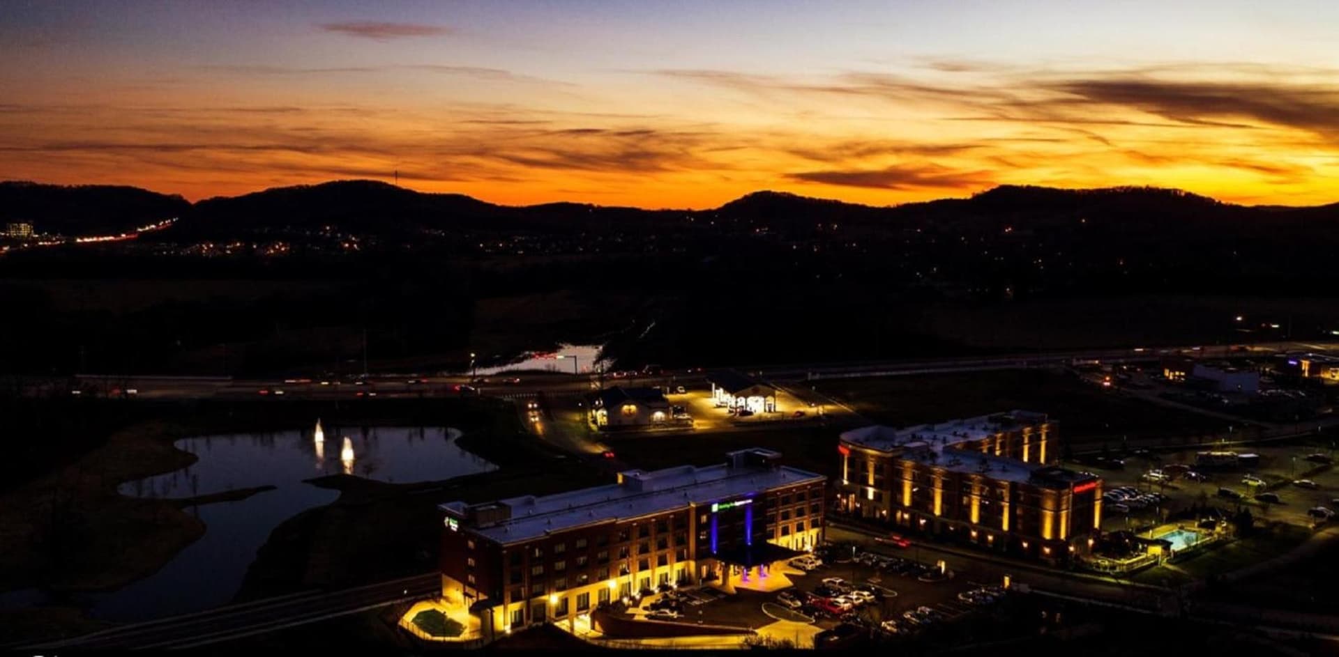 Holiday Inn Express & Suites Franklin - Berry Farms by IHG gallery photo in Franklin, TN — image 21