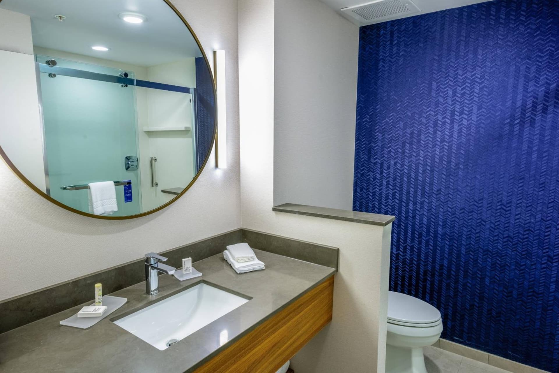 Fairfield Inn & Suites Scranton Montage Mountain interior in Moosic, PA — gallery photo 2