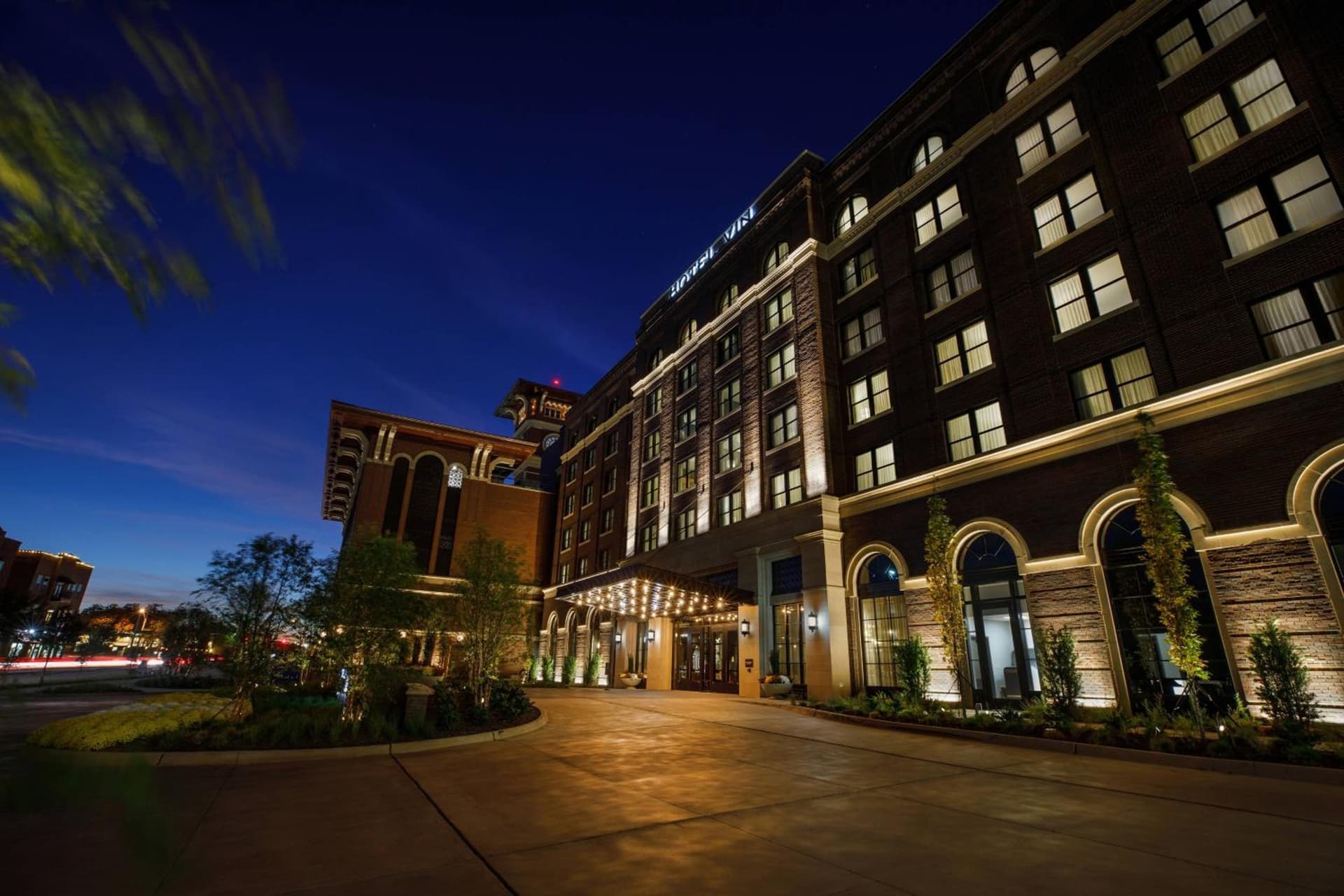 Hotel Vin, Grapevine, Autograph Collection property views in Grapevine, TX — gallery photo 3