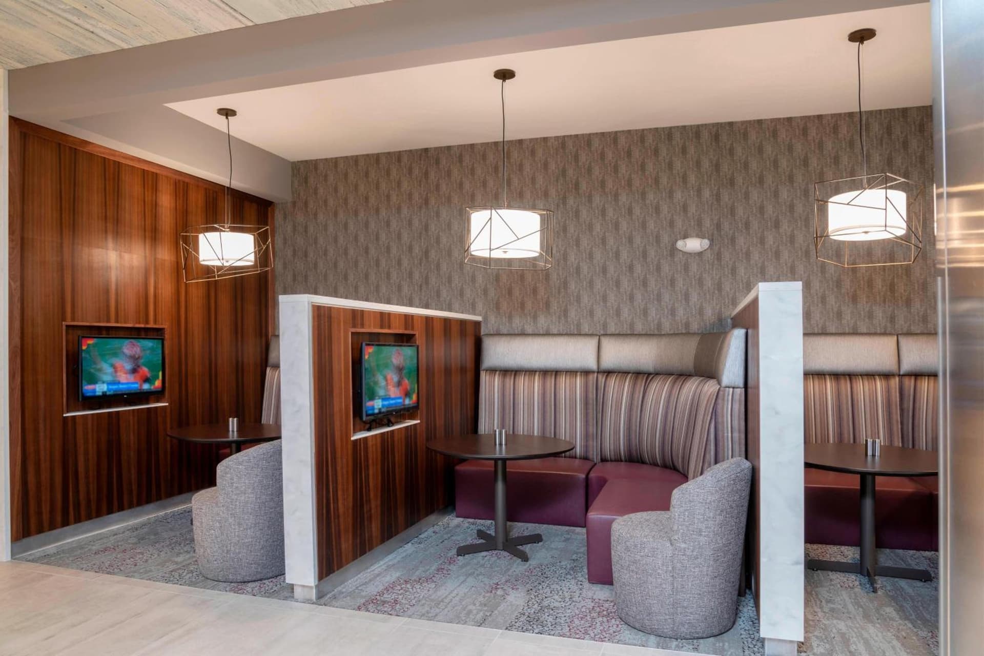 Courtyard by Marriott Cleveland Elyria gallery photo in Elyria, OH — image 9