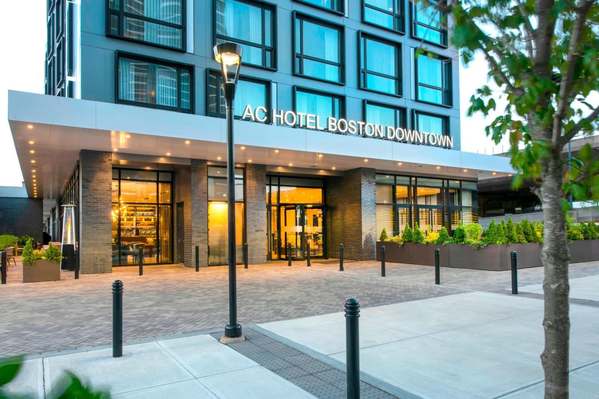 AC Hotel by Marriott Boston Downtown property views in Boston, MA — gallery photo 3