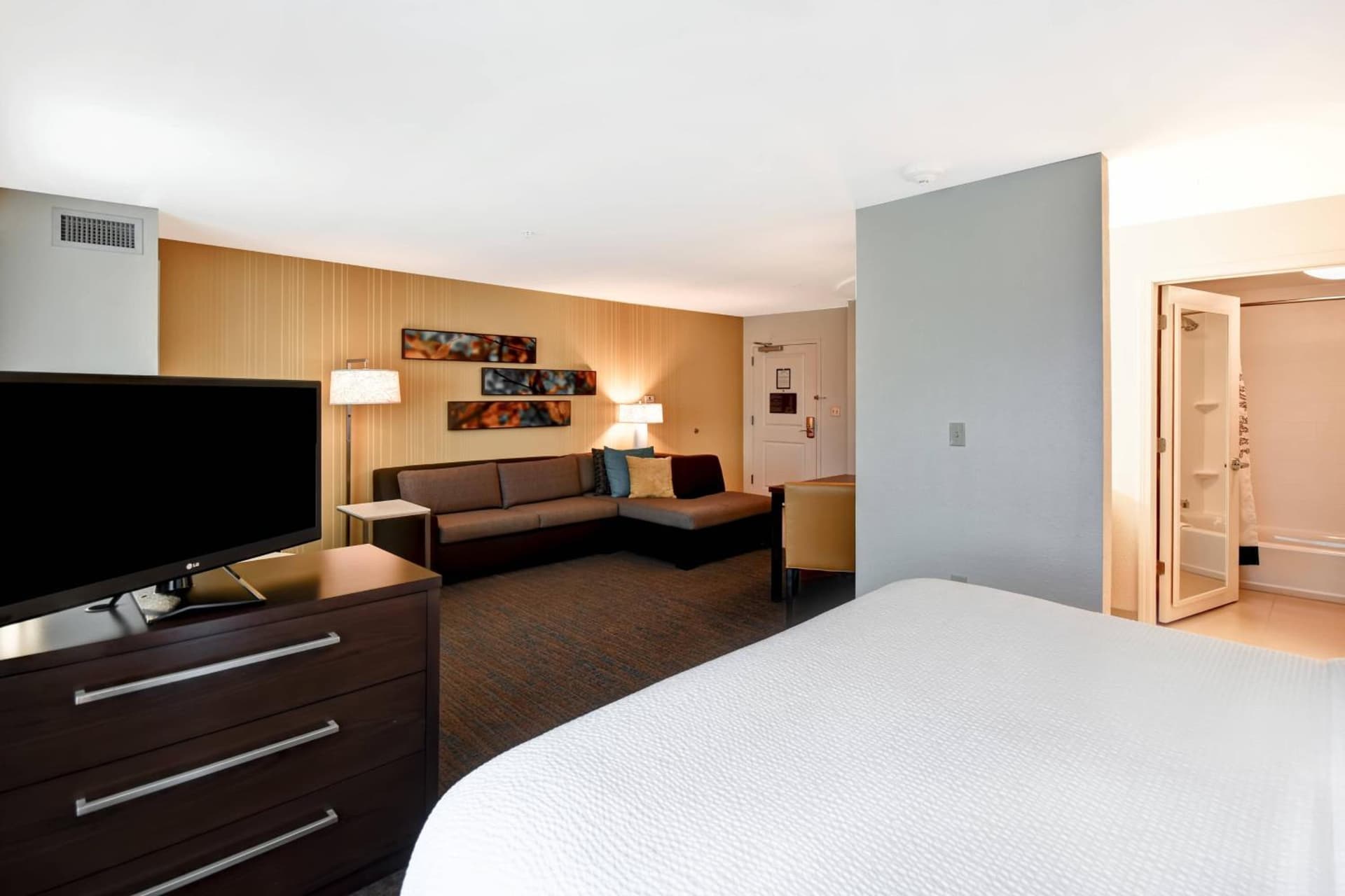 Residence Inn by Marriott Springfield Chicopee gallery photo in Chicopee, MA — image 10