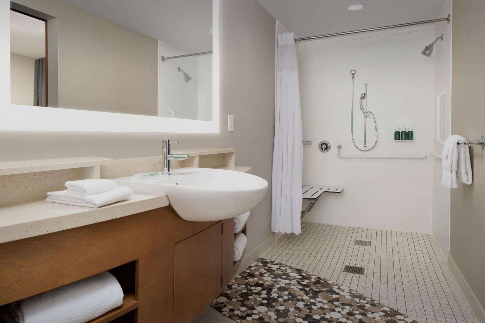 SpringHill Suites by Marriott Huntsville West/Research Park gallery photo in Huntsville, AL — image 6