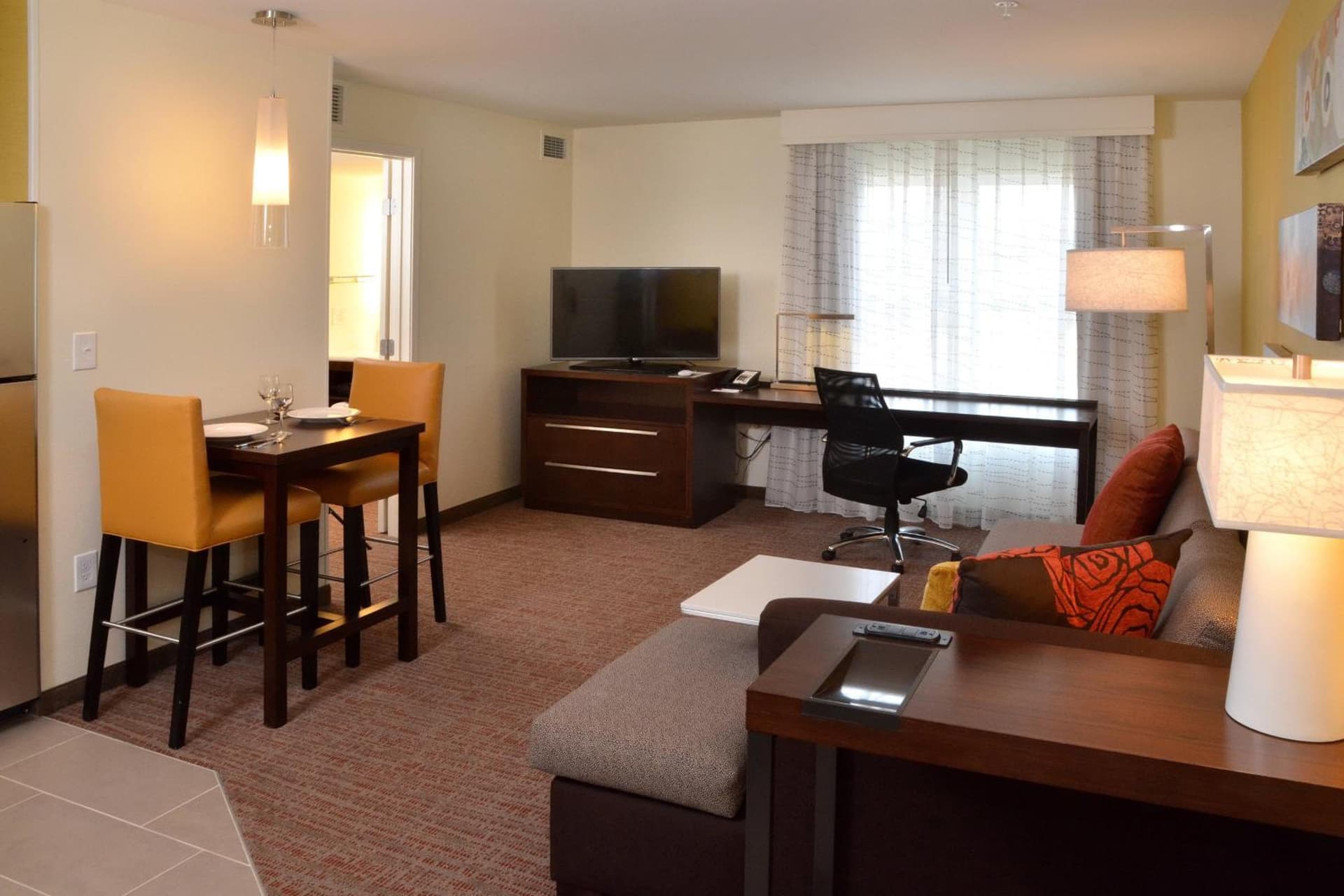 Residence Inn by Marriott Akron Fairlawn gallery photo in Akron, OH — image 12