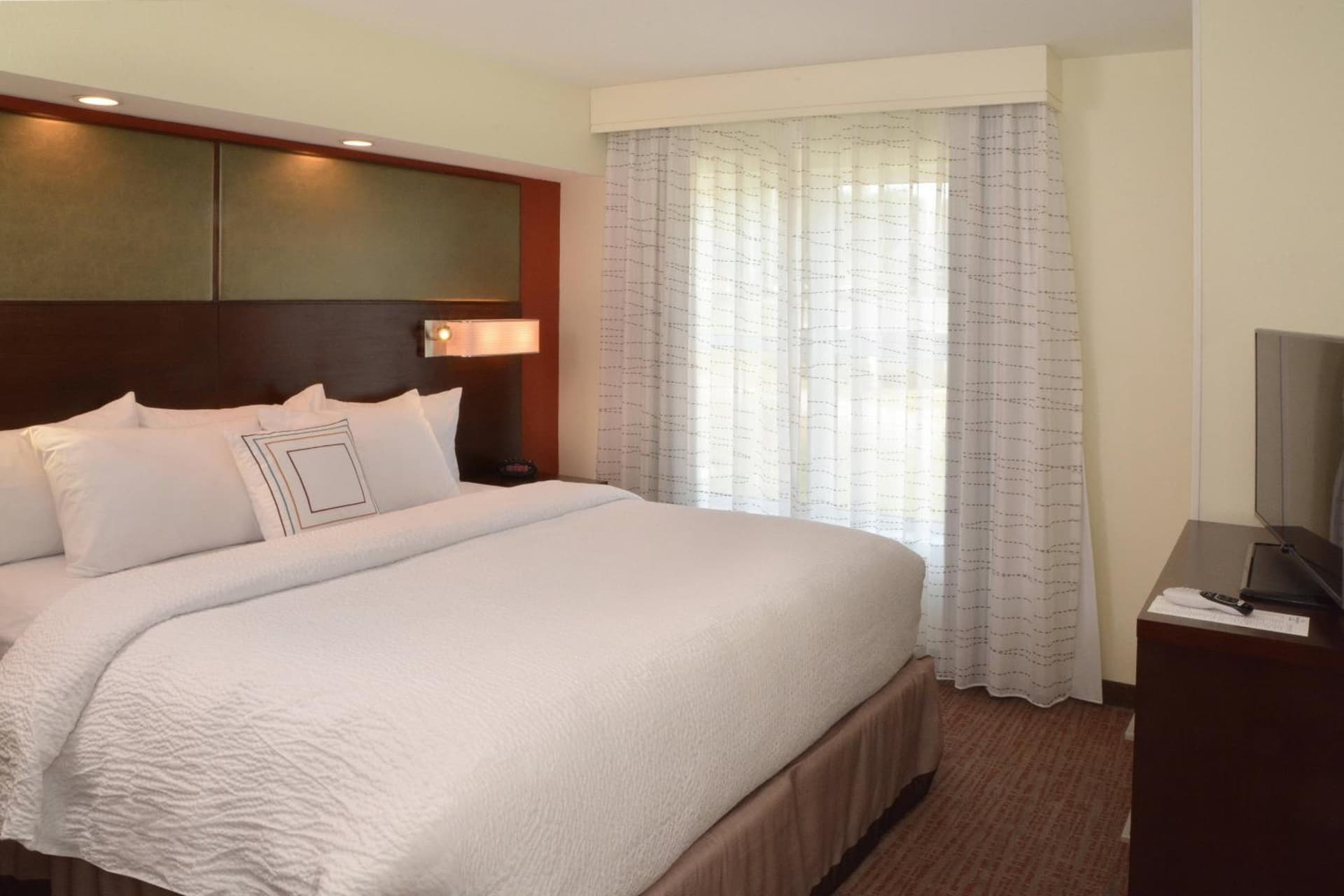 Residence Inn by Marriott Akron Fairlawn gallery photo in Akron, OH — image 7