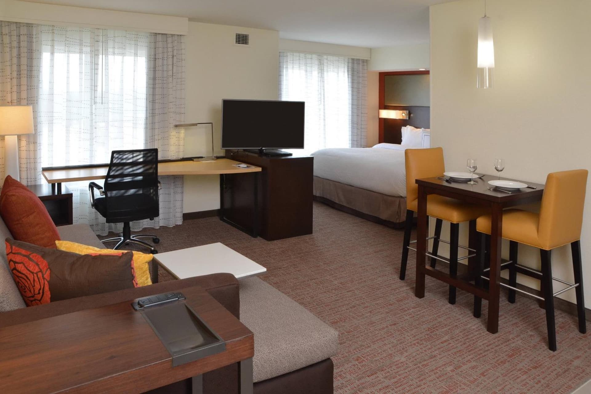 Residence Inn by Marriott Akron Fairlawn gallery photo in Akron, OH — image 19