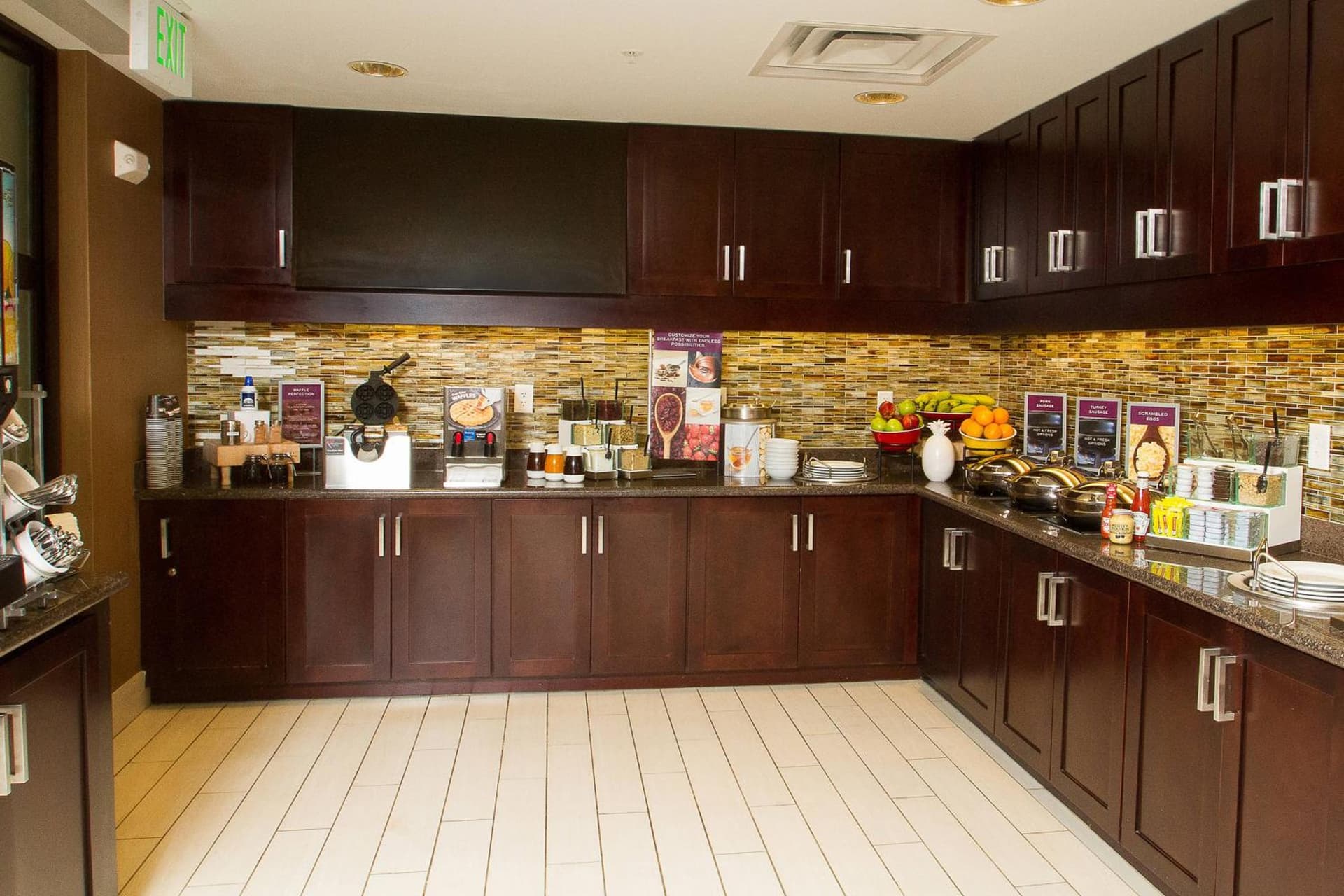 Residence Inn by Marriott Akron Fairlawn gallery photo in Akron, OH — image 16