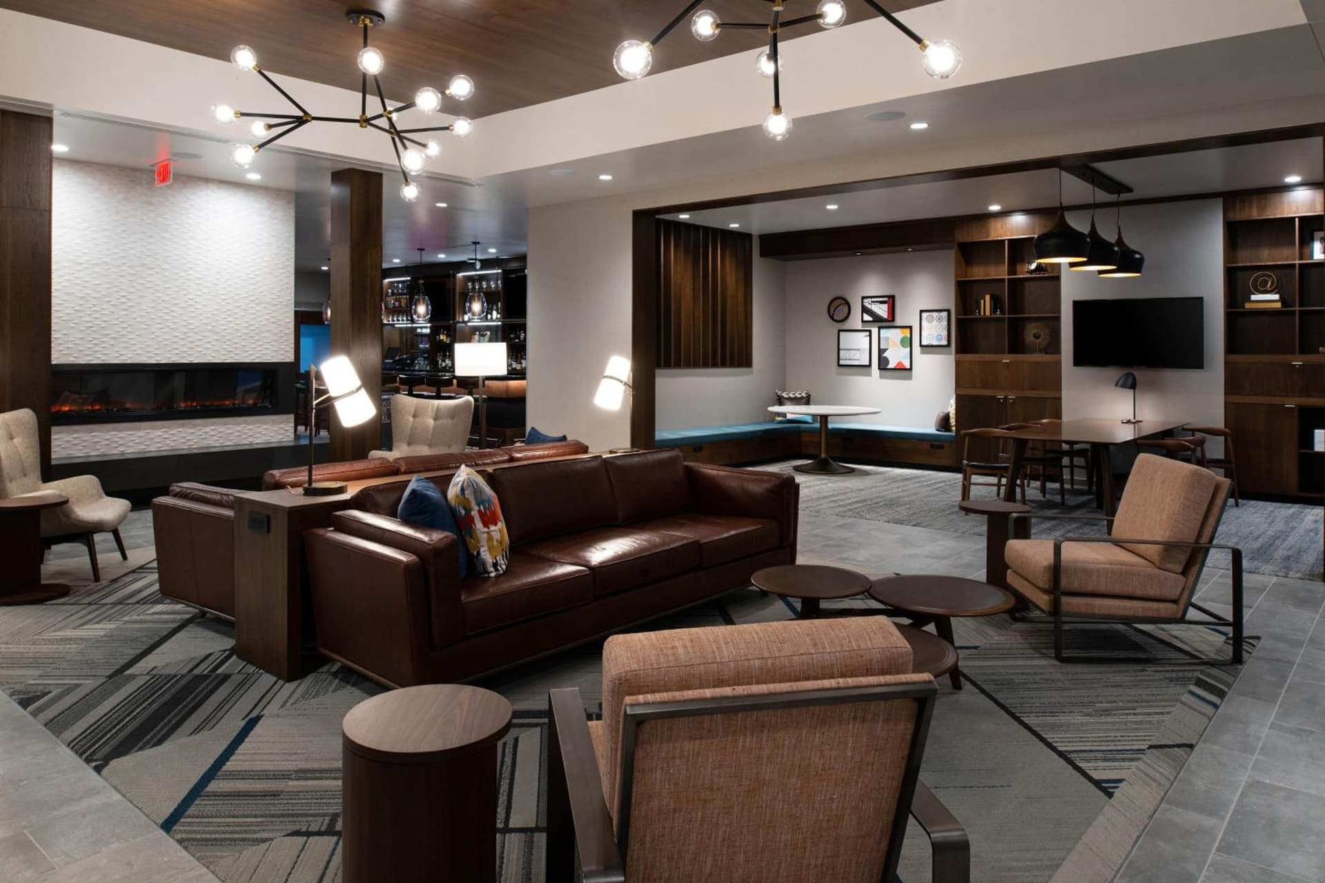 Four Points by Sheraton Kansas City Olathe gallery photo in Olathe, KS — image 4