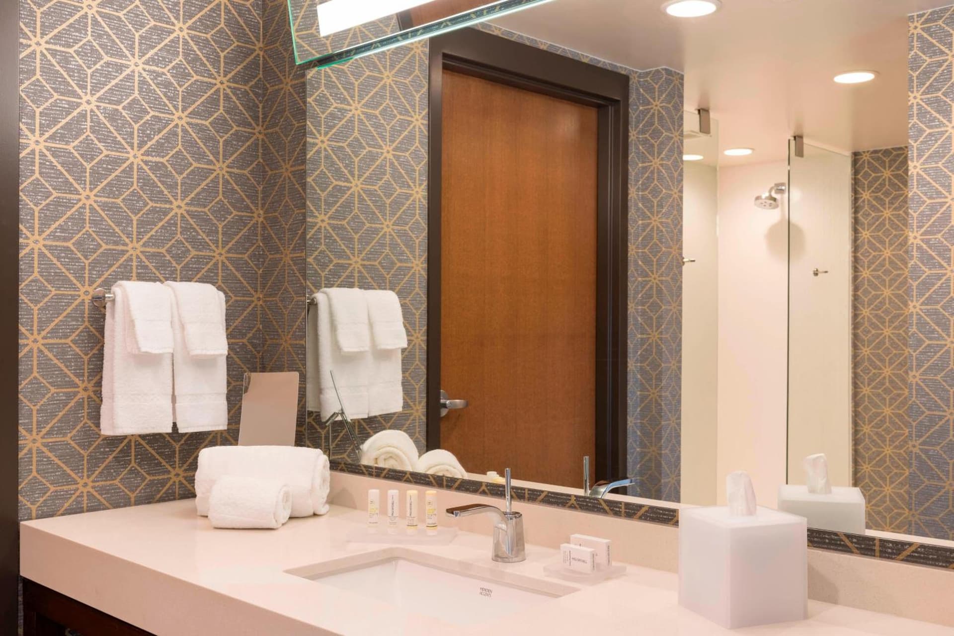 Courtyard by Marriott Waterloo Cedar Falls gallery photo in Waterloo, IA — image 12
