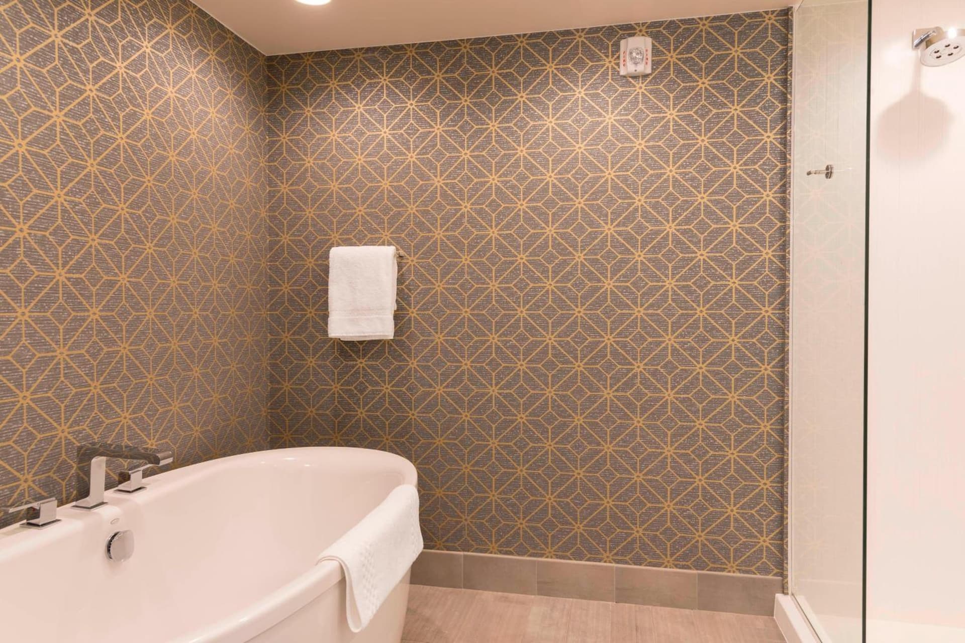 Courtyard by Marriott Waterloo Cedar Falls gallery photo in Waterloo, IA — image 23