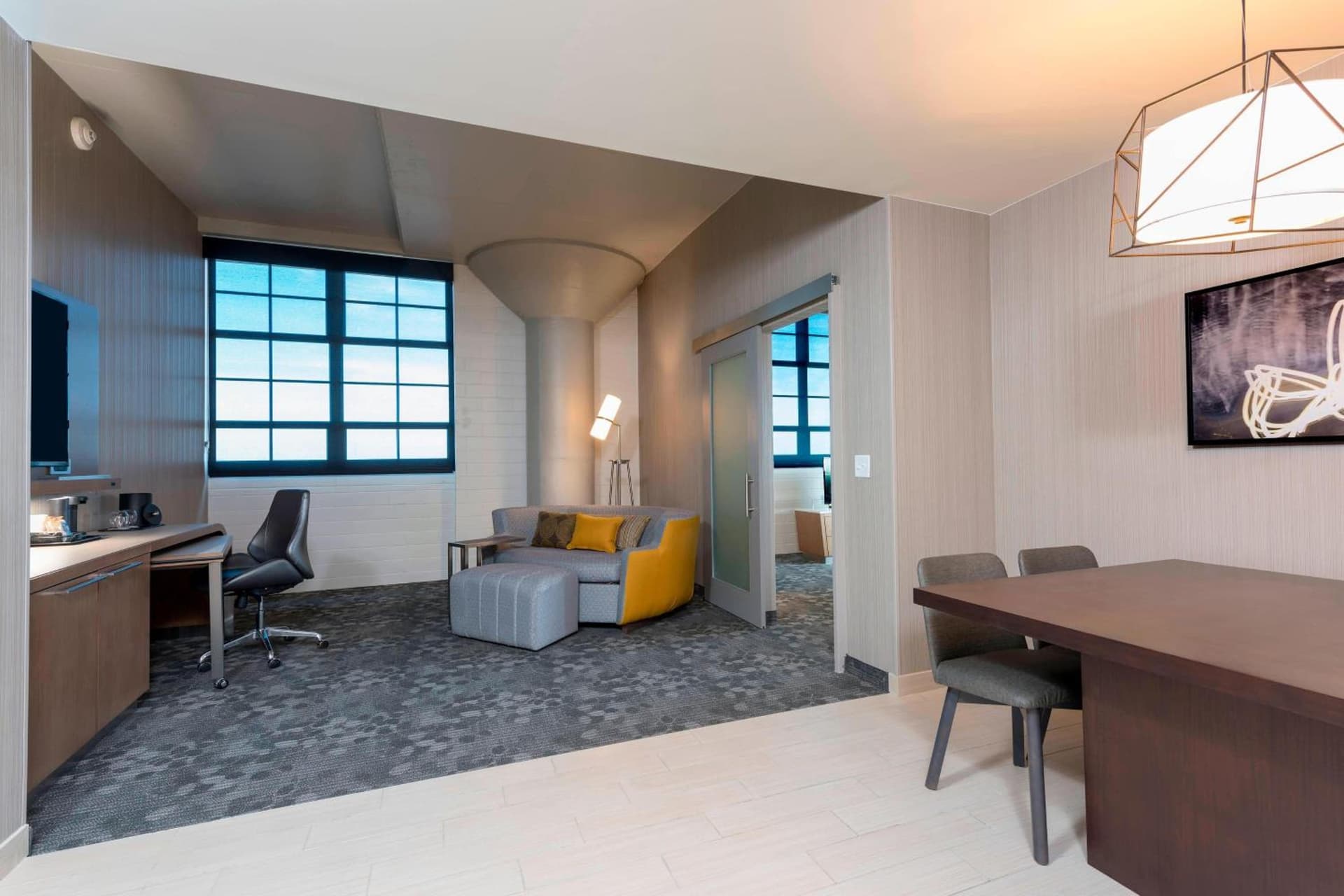 Courtyard by Marriott Waterloo Cedar Falls gallery photo in Waterloo, IA — image 5