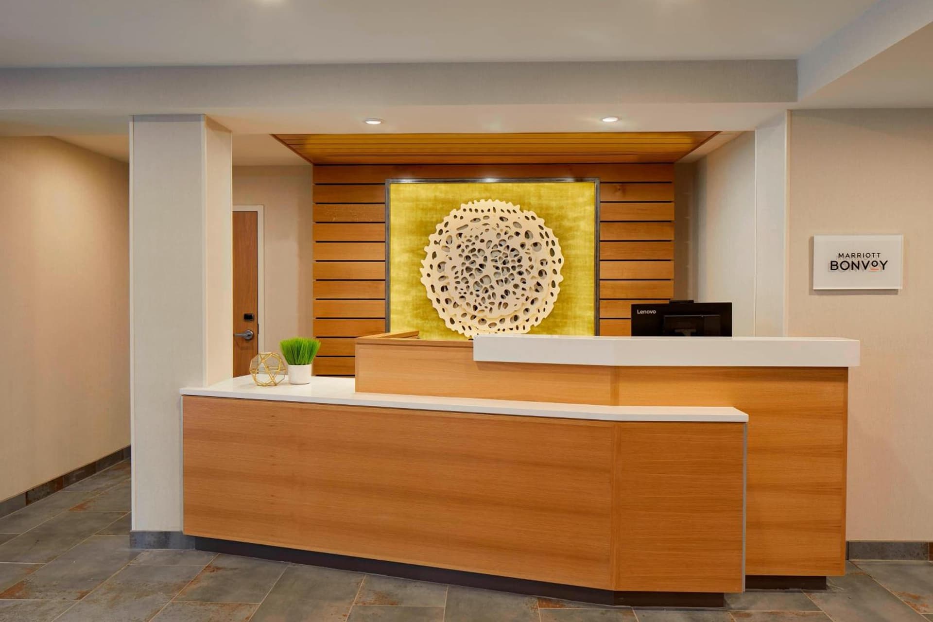 Fairfield Inn & Suites by Marriott Albany Airport property views in Albany, NY — gallery photo 3