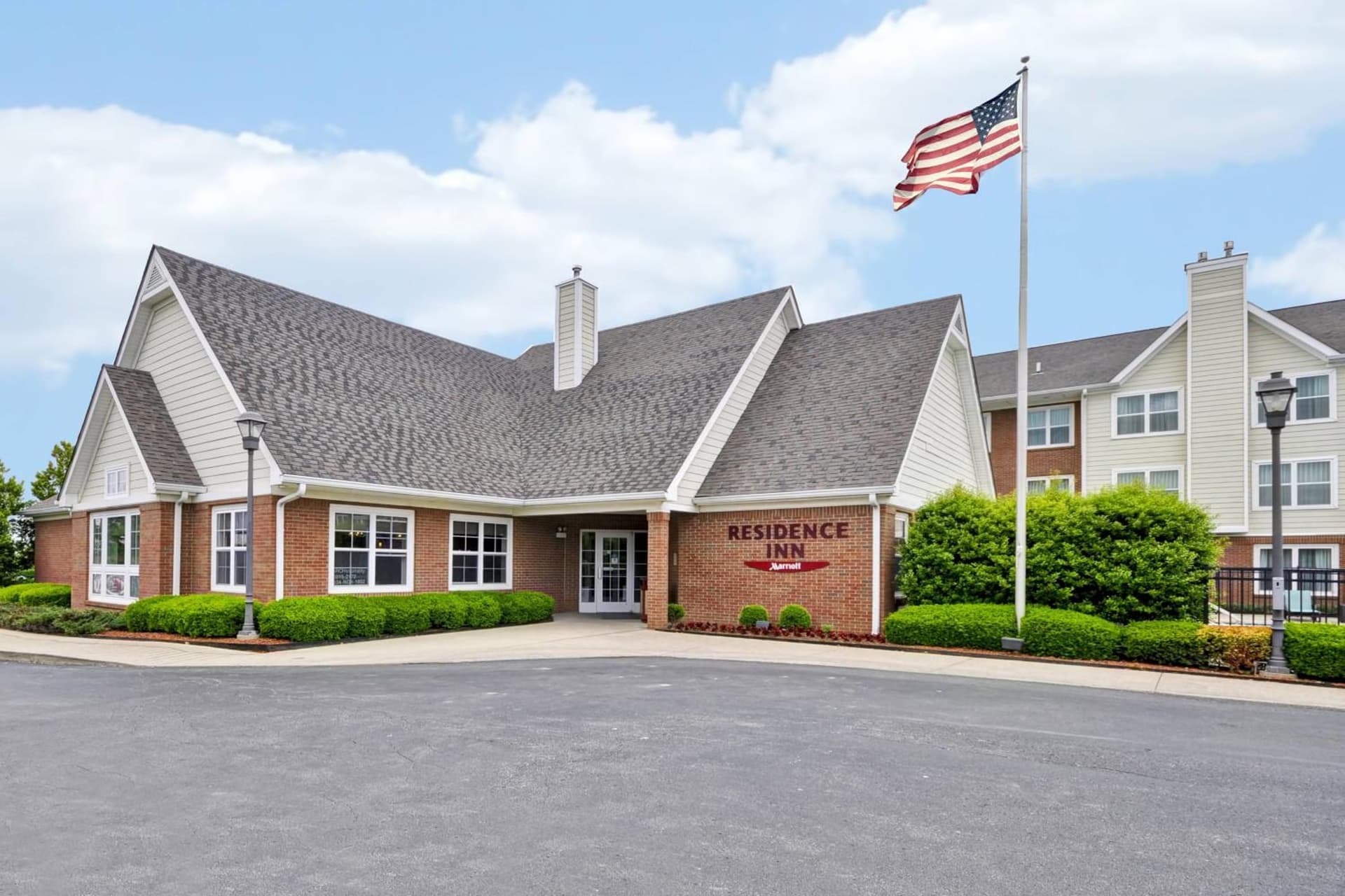 Residence Inn by Marriott Lexington South Hamburg Place interior in Lexington, KY — gallery photo 2