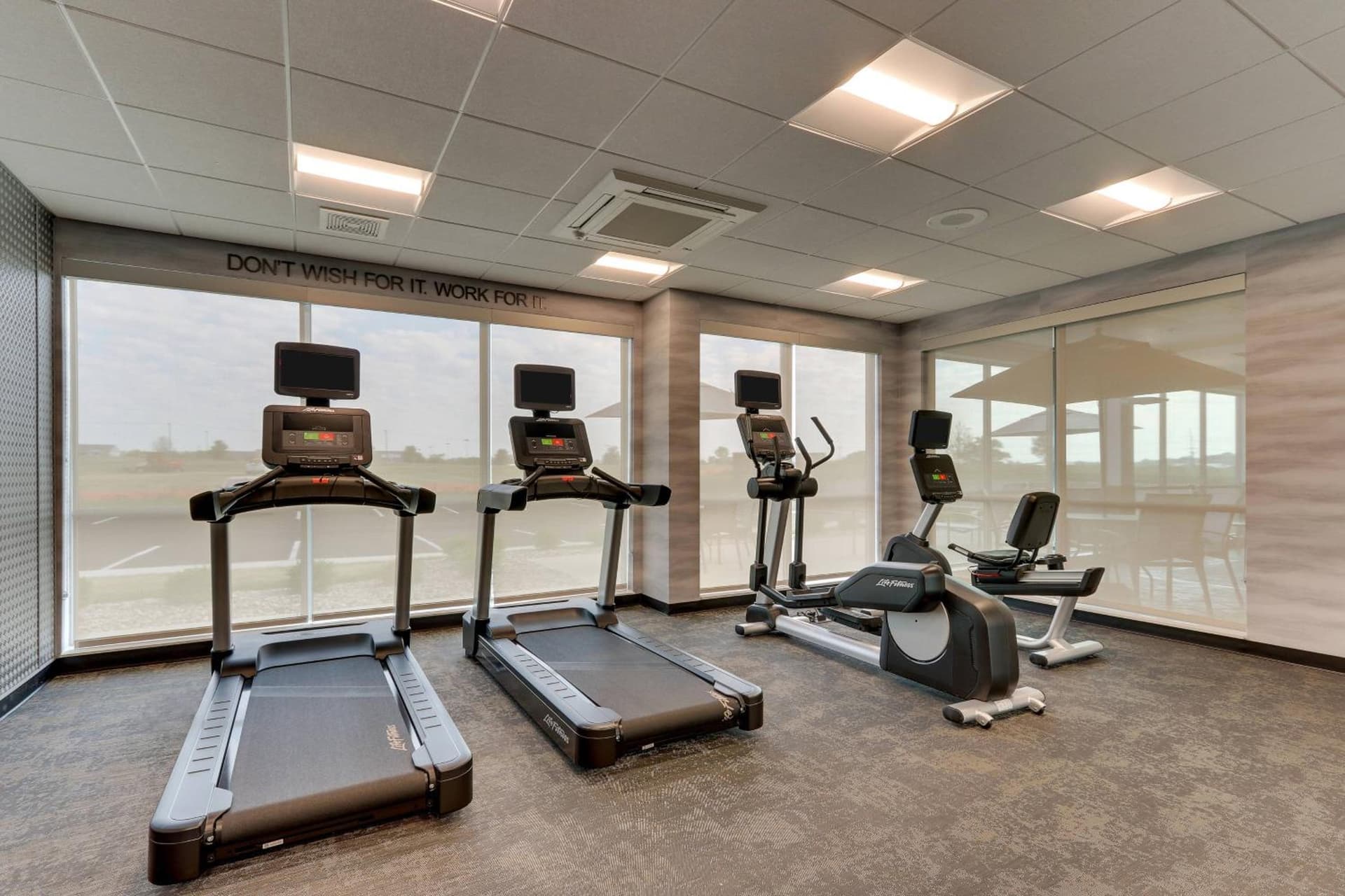 Fairfield Inn & Suites Warsaw gallery photo in Warsaw, IN — image 11