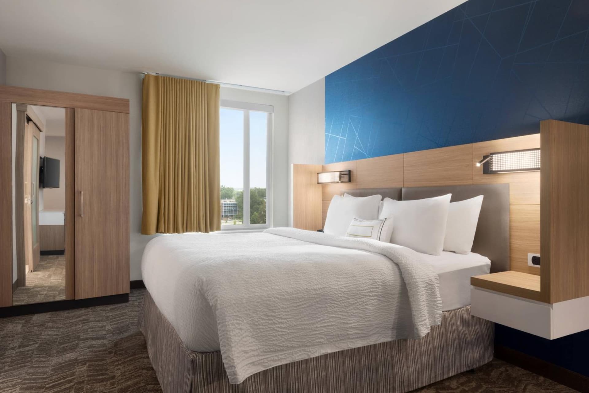 SpringHill Suites by Marriott Milwaukee West/Wauwatosa gallery photo in Wauwatosa, WI — image 13