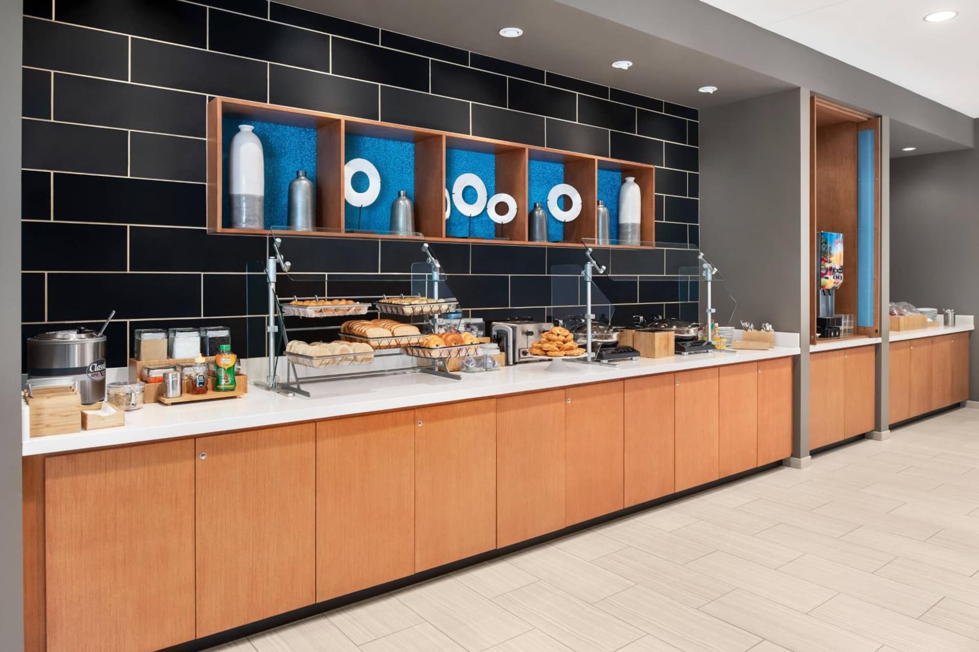 SpringHill Suites by Marriott Milwaukee West/Wauwatosa gallery photo in Wauwatosa, WI — image 17