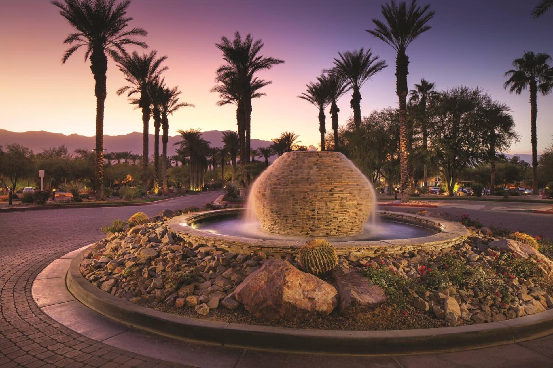 Marriott's Shadow Ridge II - The Enclaves property views in Palm Desert, CA — gallery photo 3
