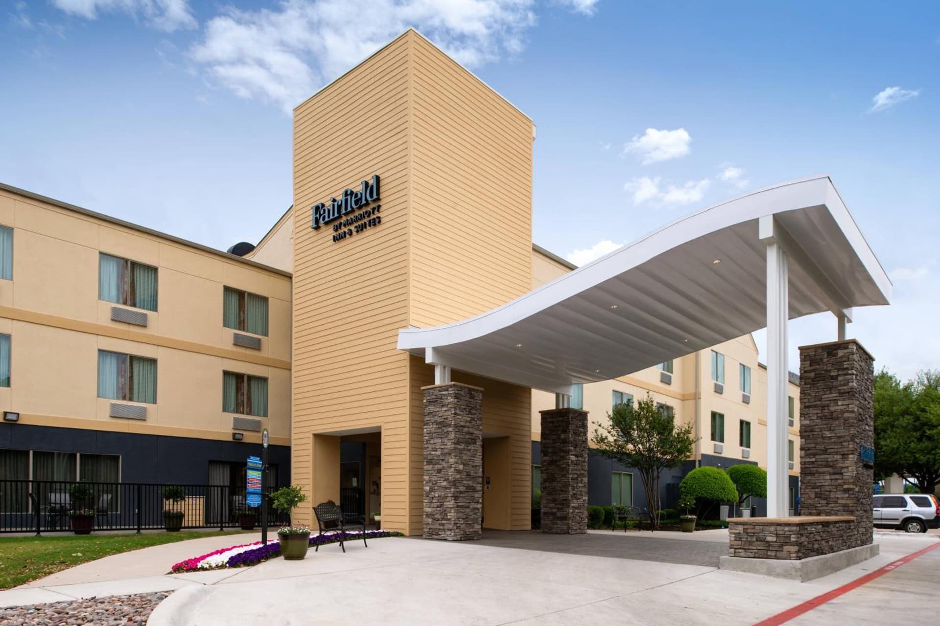 Fairfield Inn Arlington Near Six Flags featured exterior or lobby in Arlington, TX — similar hotel