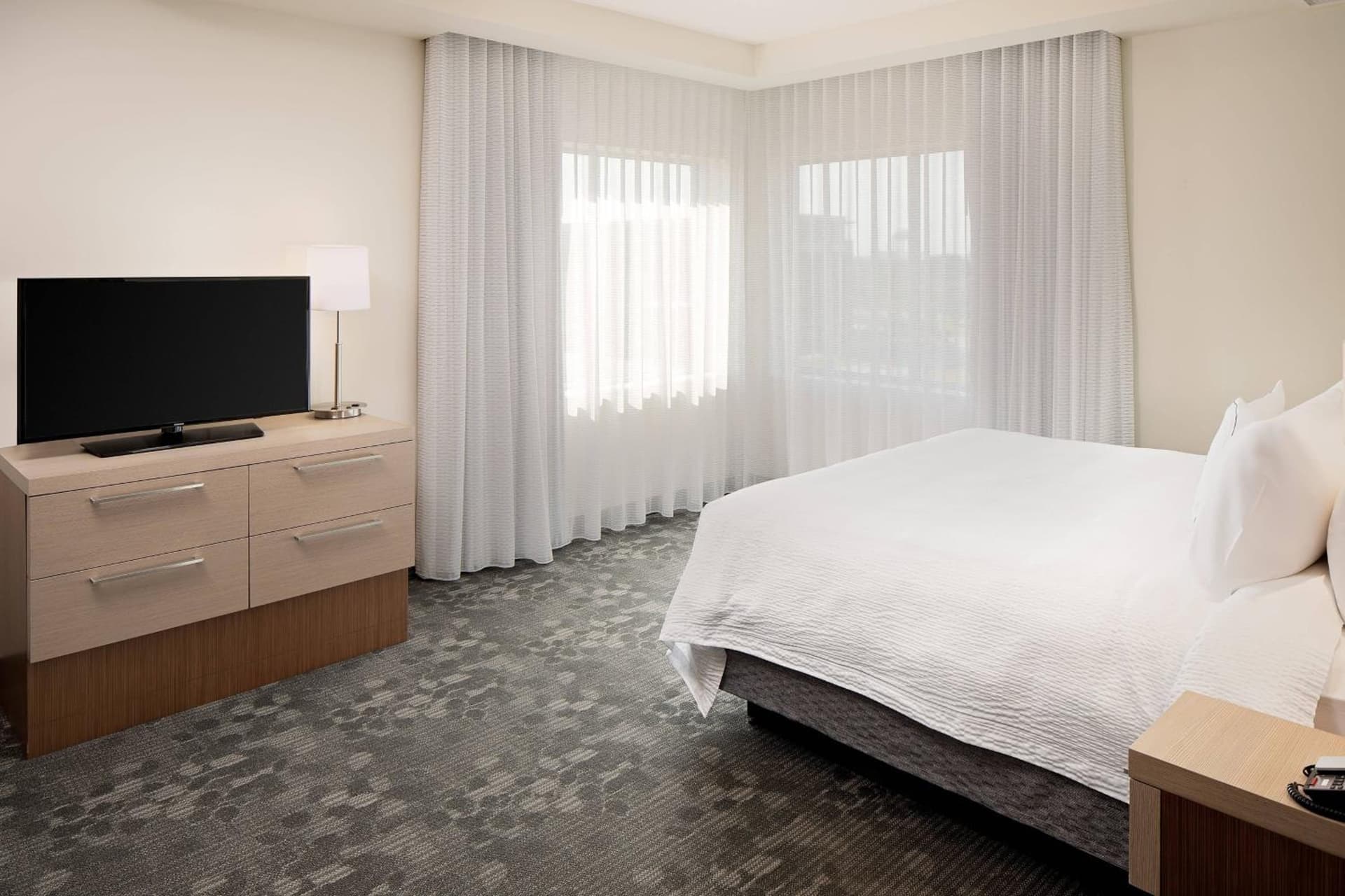 Courtyard by Marriott Dallas Carrollton and Carrollton Conference Center property views in Carrollton, TX — gallery photo 3