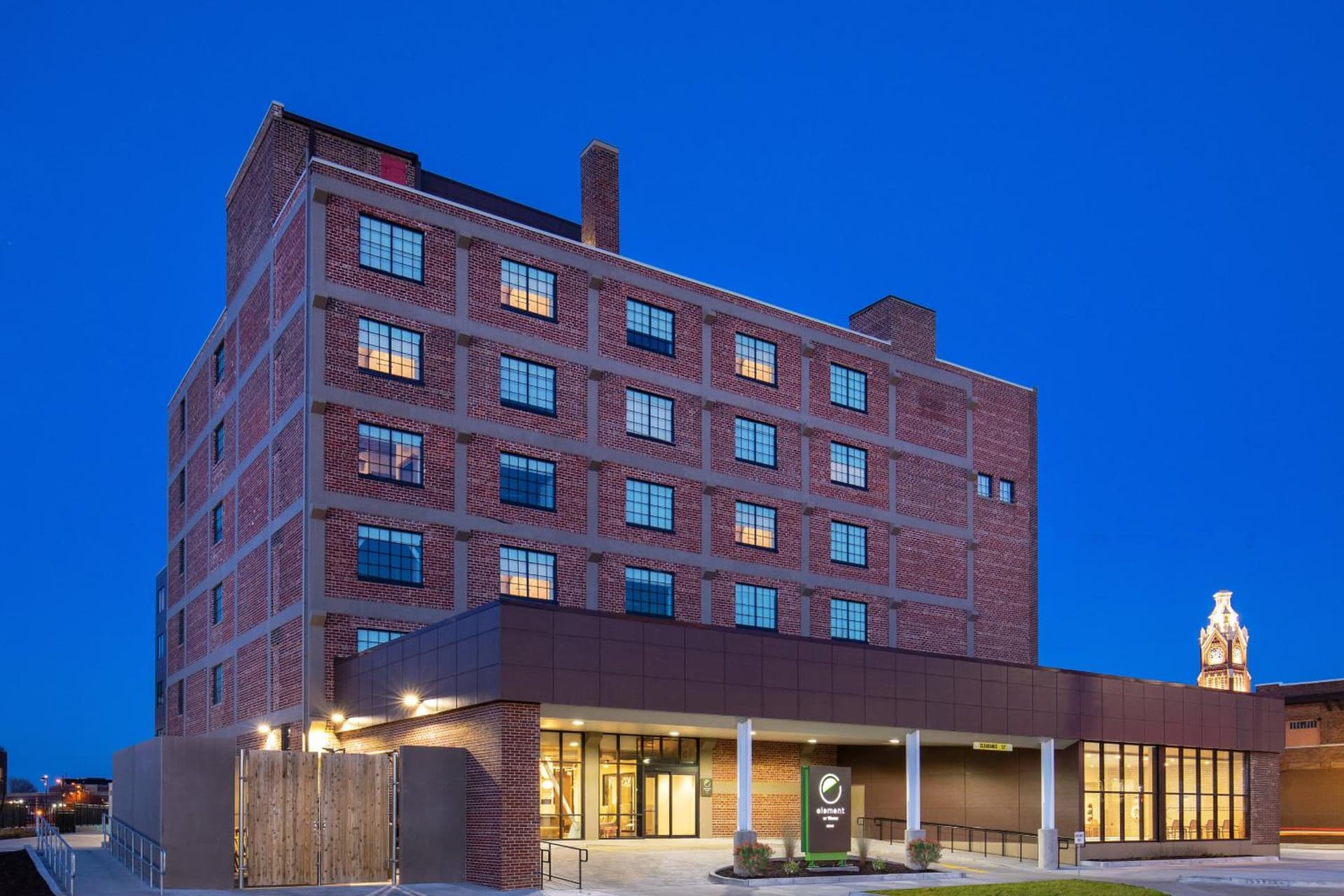 Element by Marriott Moline property views in Moline, IL — gallery photo 3