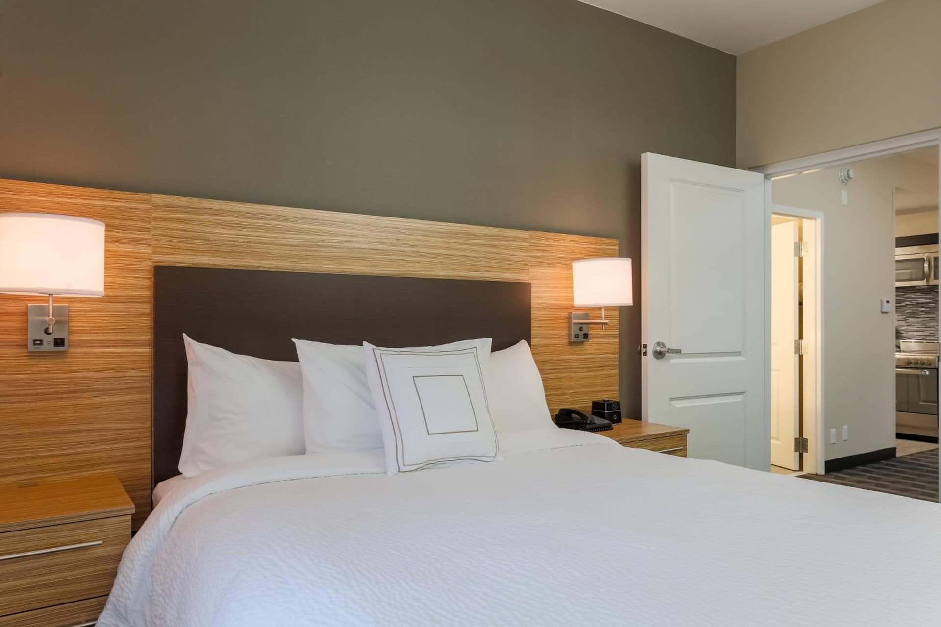 TownePlace Suites by Marriott McAllen Edinburg gallery photo in Edinburg, TX — image 17