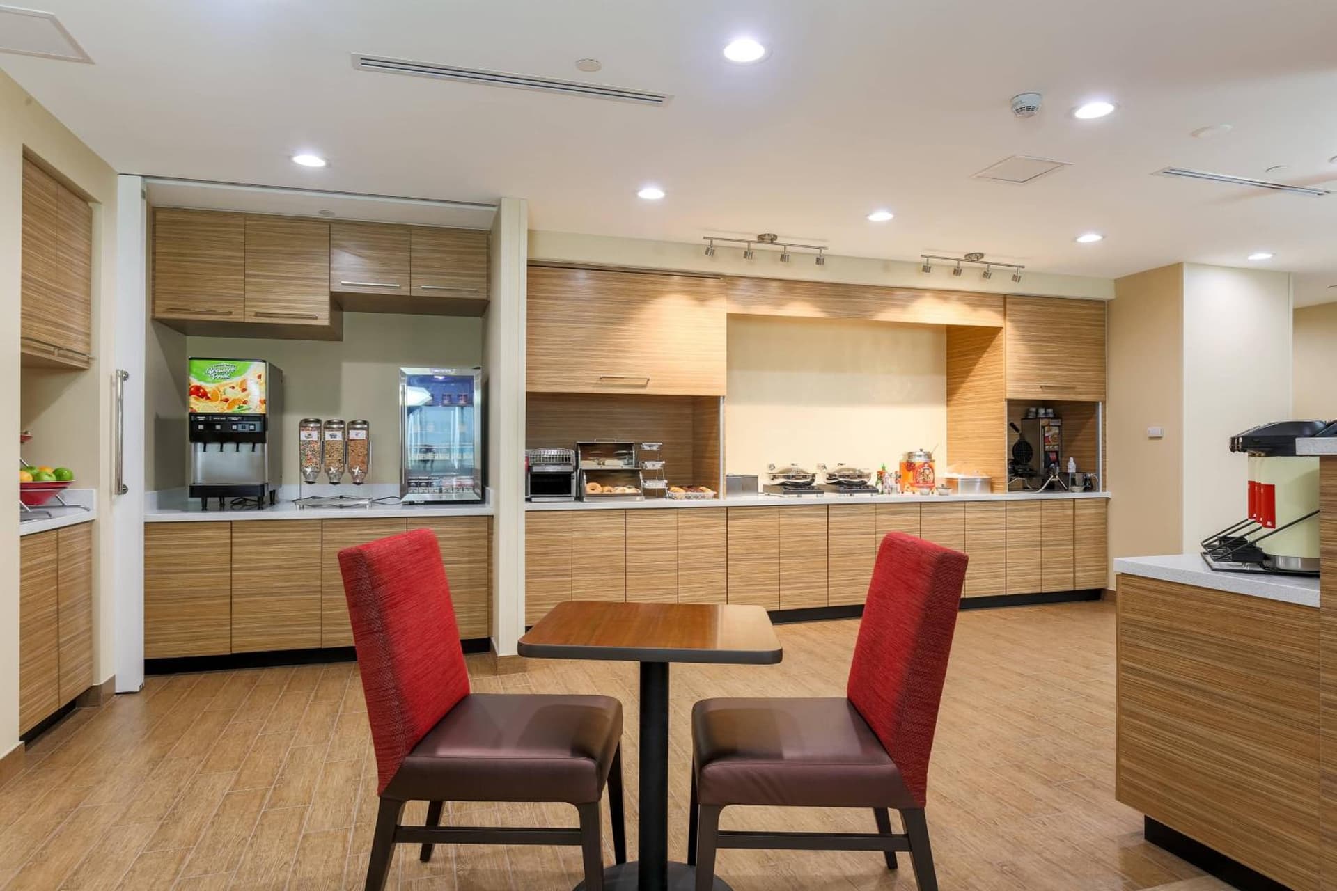TownePlace Suites by Marriott McAllen Edinburg gallery photo in Edinburg, TX — image 26
