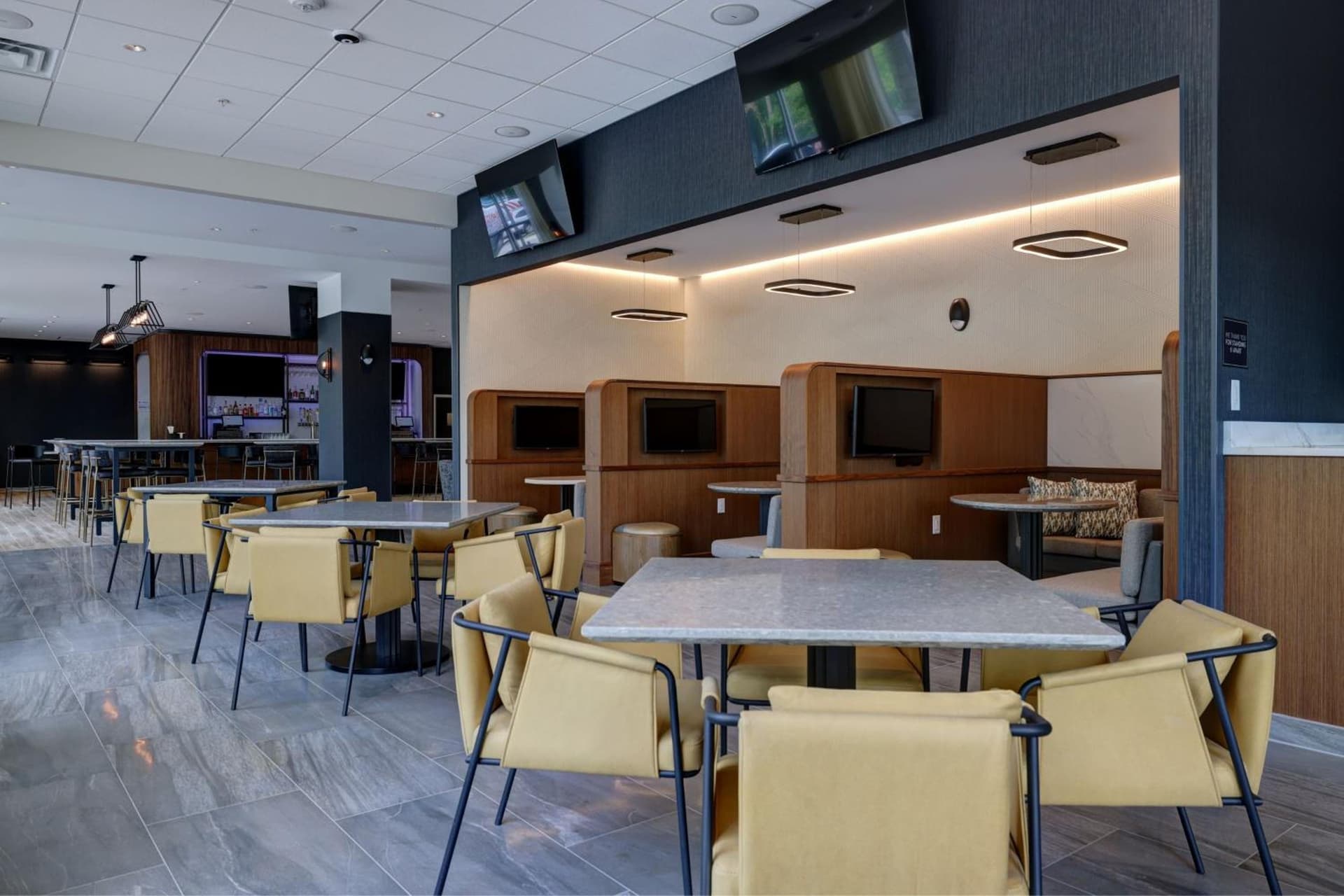 Courtyard by Marriott Iowa City University Heights gallery photo in Iowa City, IA — image 41