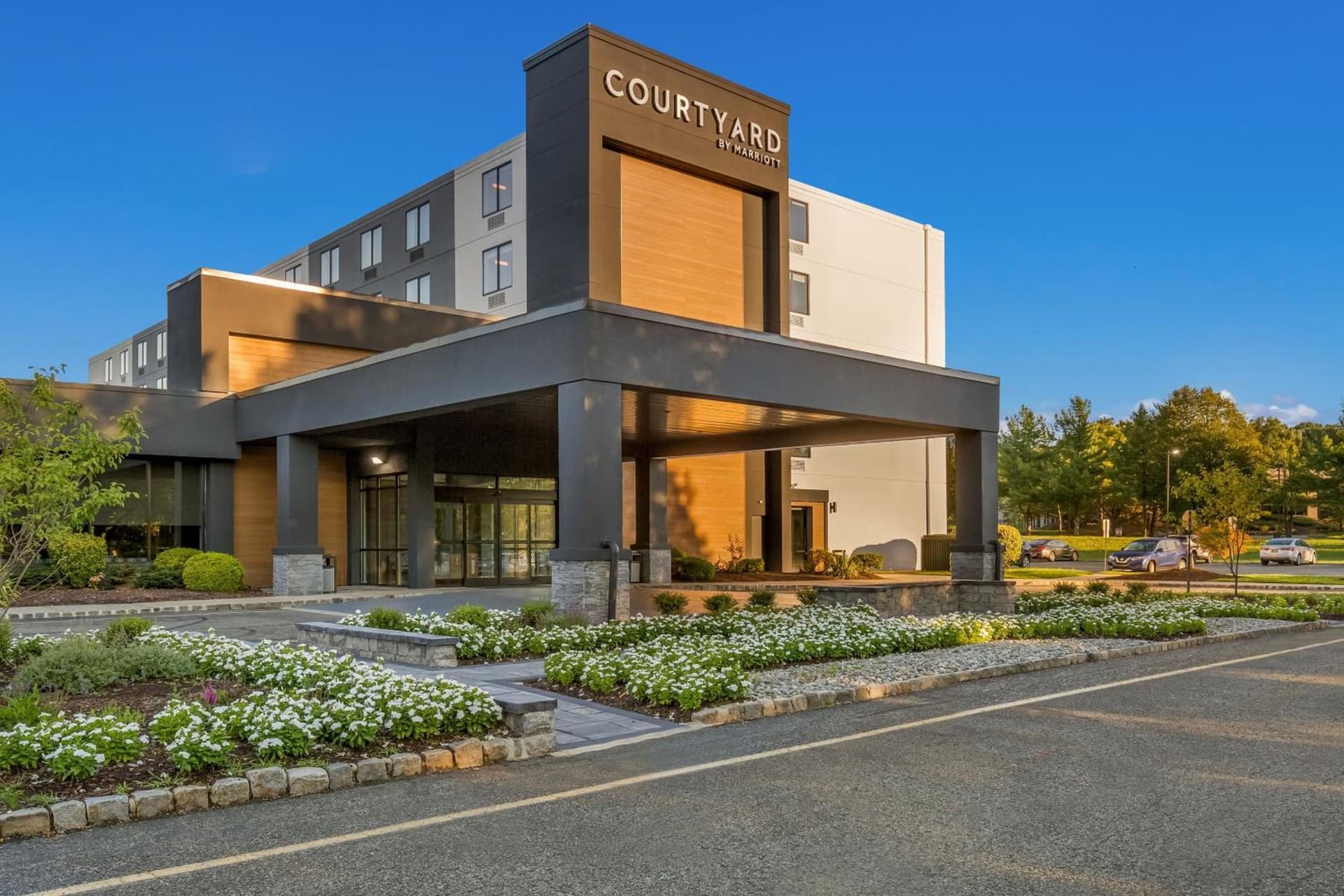 Courtyard Rockaway-Mount Arlington featured exterior or lobby in Mount Arlington, NJ — similar hotel