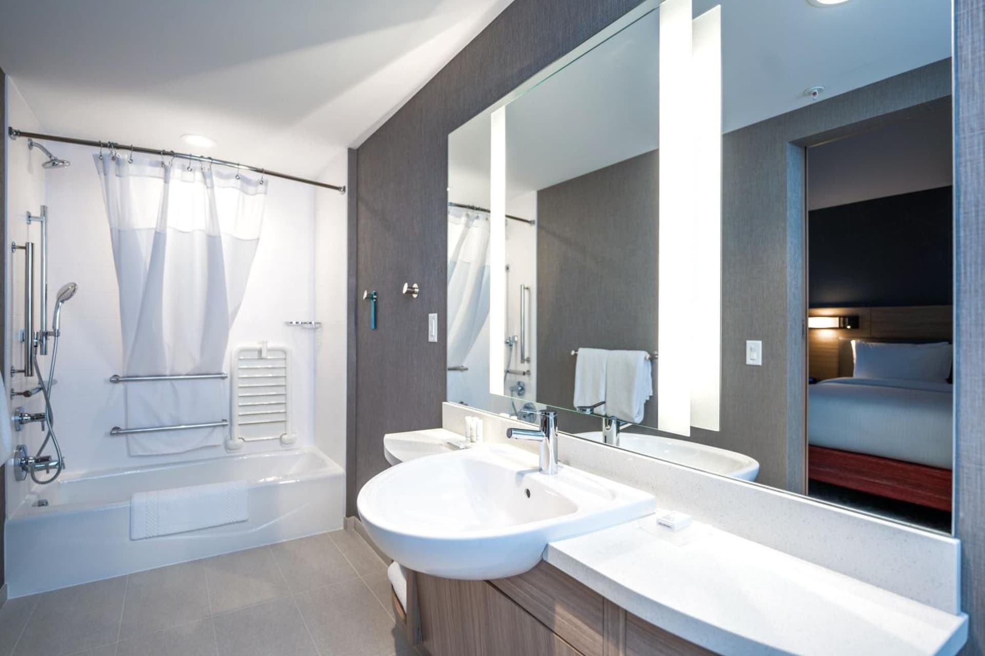 SpringHill Suites by Marriott Kenosha gallery photo in Kenosha, WI — image 43