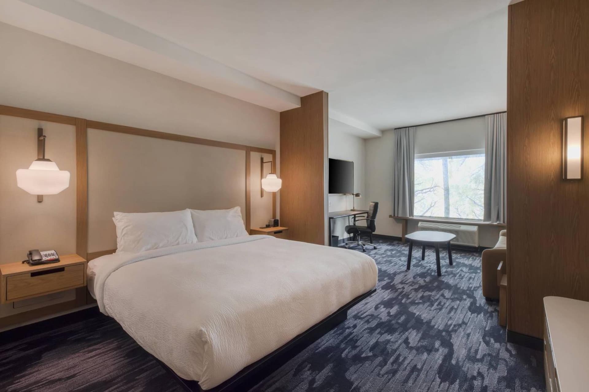 Fairfield Inn & Suites by Marriott Charlotte Belmont gallery photo in Belmont, NC — image 32