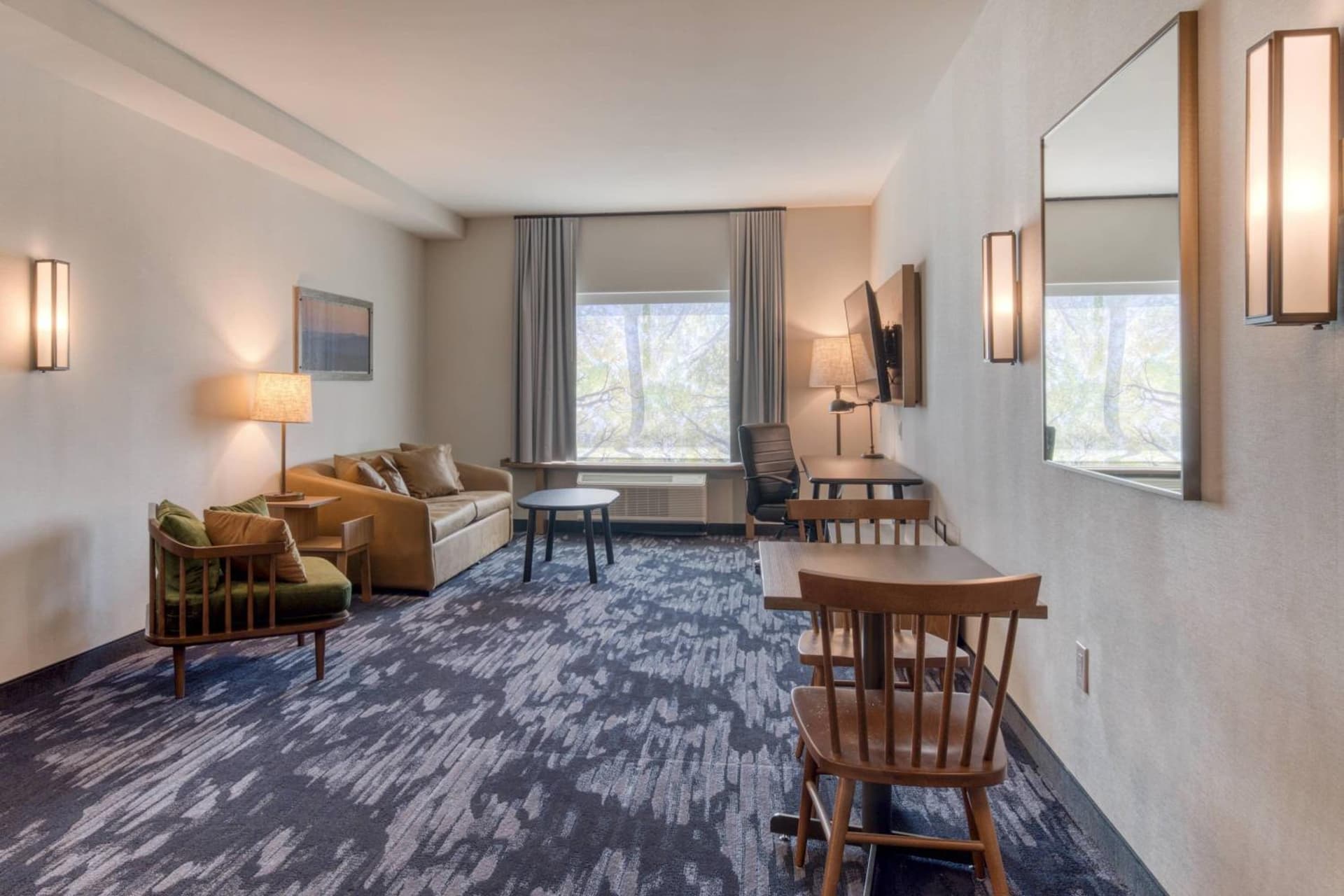 Fairfield Inn & Suites by Marriott Charlotte Belmont gallery photo in Belmont, NC — image 8