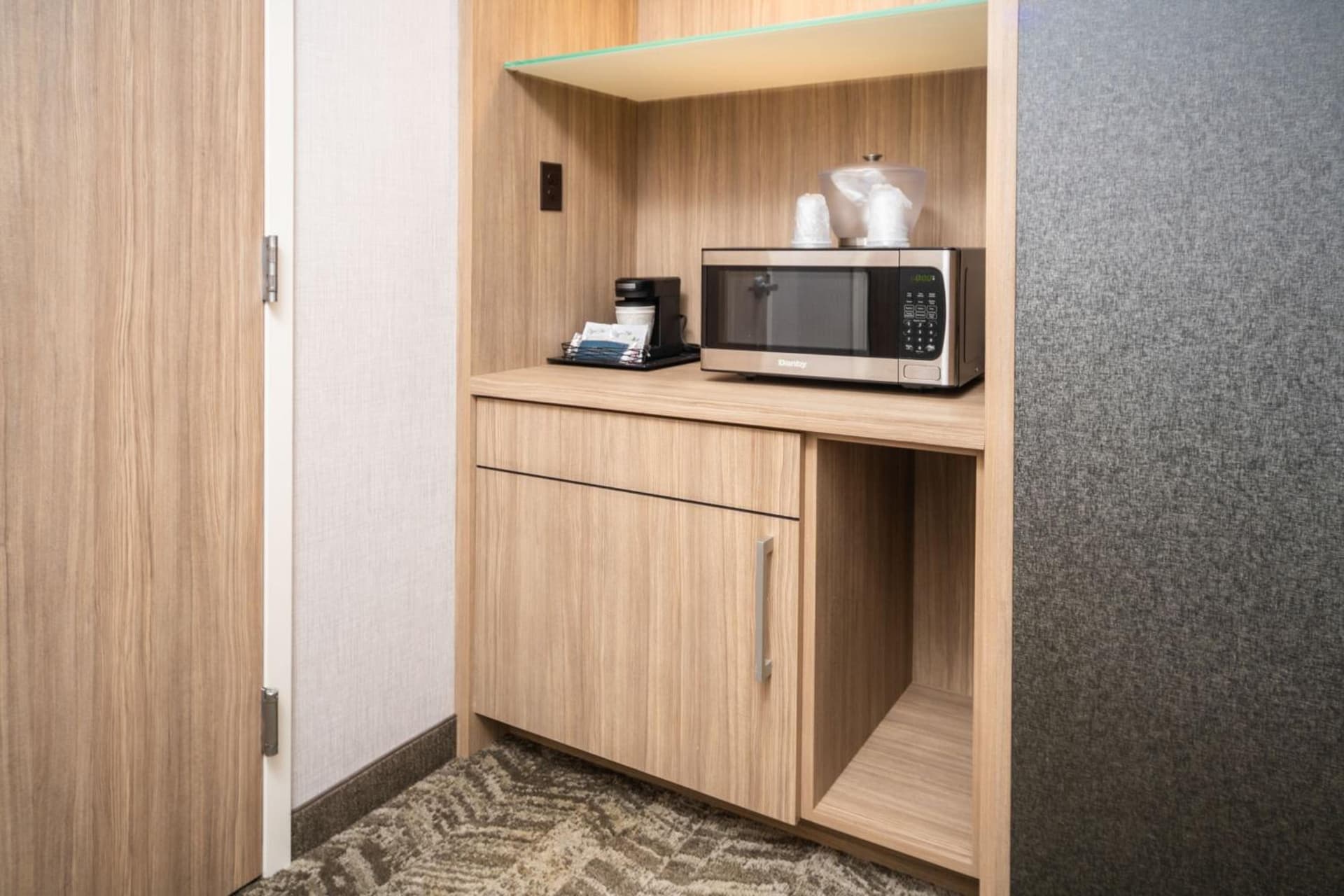 SpringHill Suites by Marriott Kenosha gallery photo in Kenosha, WI — image 12