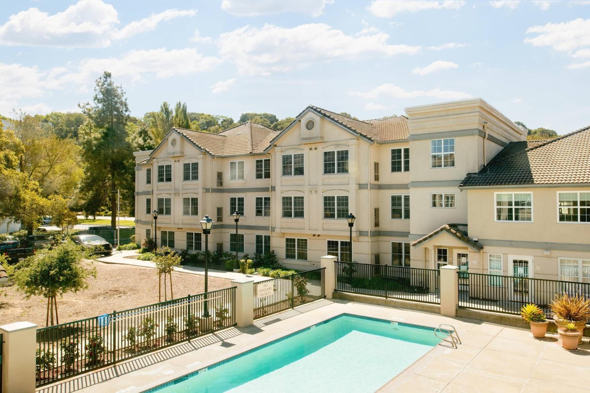 Residence Inn Pleasanton property views in Pleasanton, CA — gallery photo 3