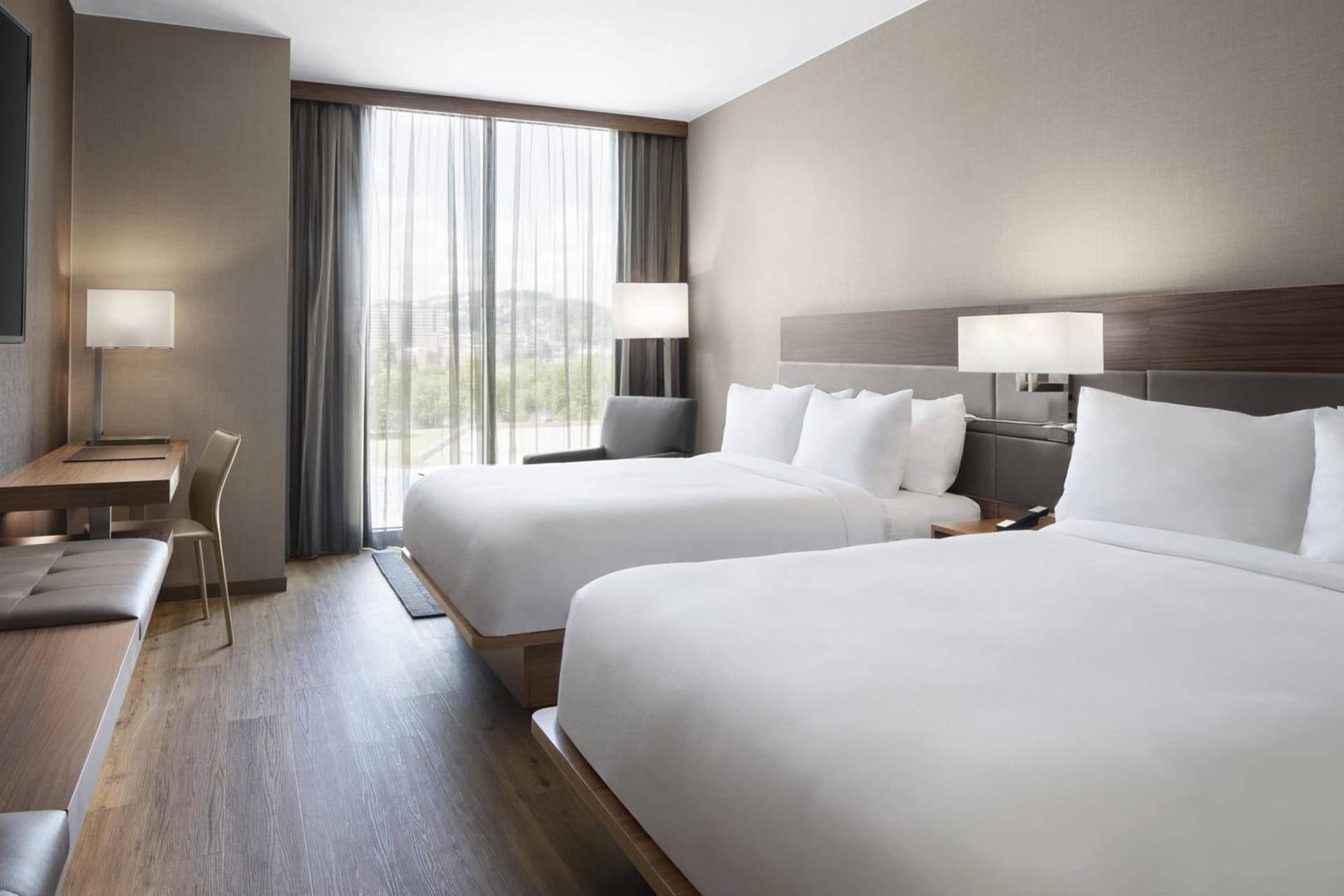 AC Hotel by Marriott Charlotte Ballantyne gallery photo in Charlotte, NC — image 47