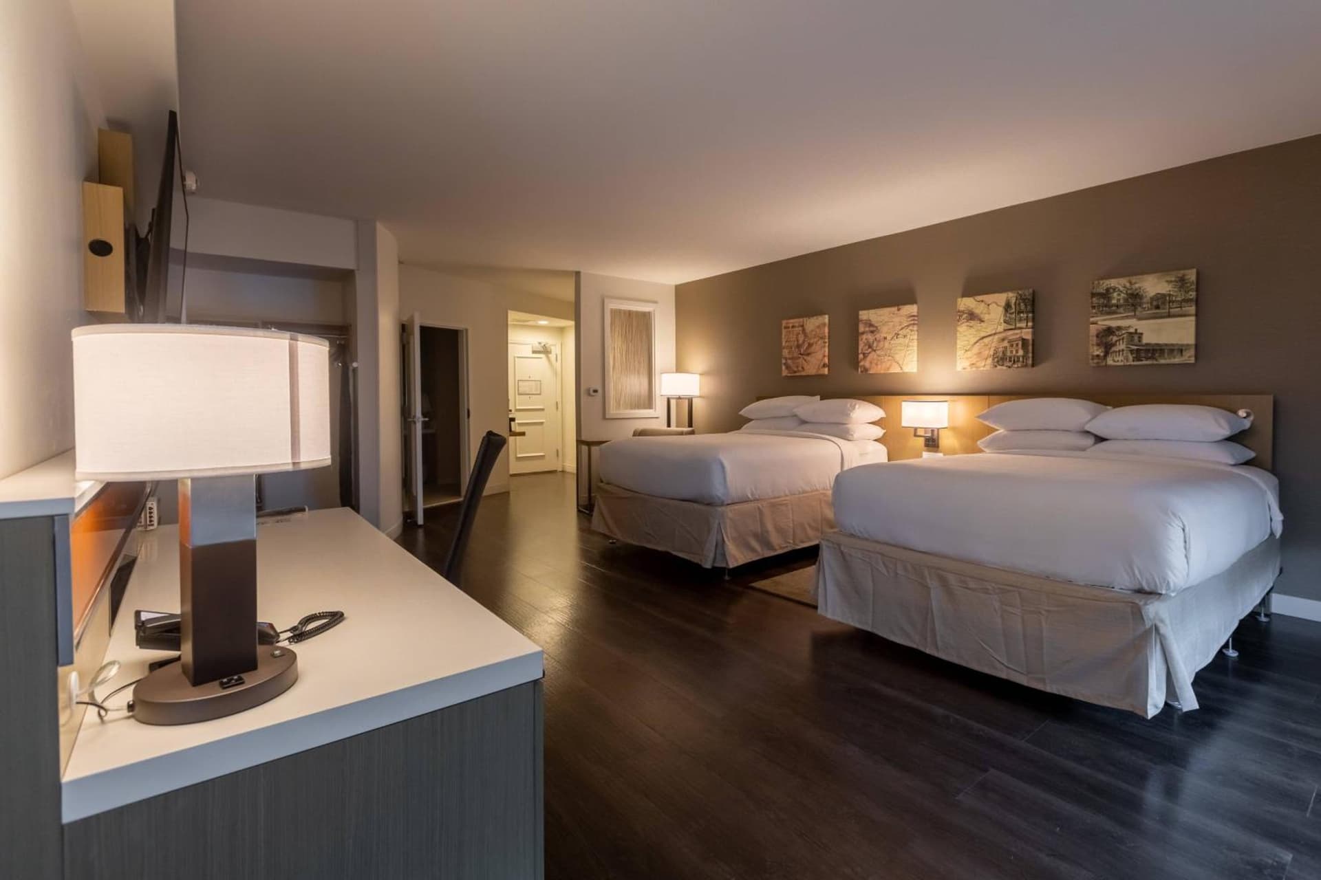 Delta Hotels by Marriott Raleigh-Durham at Research Triangle Park gallery photo in Durham, NC — image 6