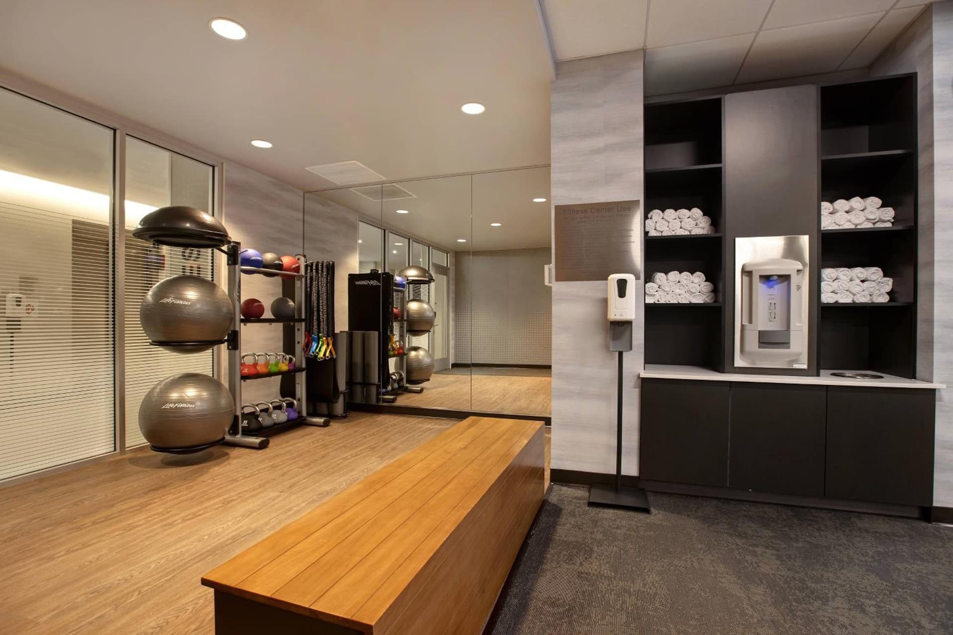 Fairfield Inn & Suites by Marriott Chicago Bolingbrook gallery photo in Bolingbrook, IL — image 11