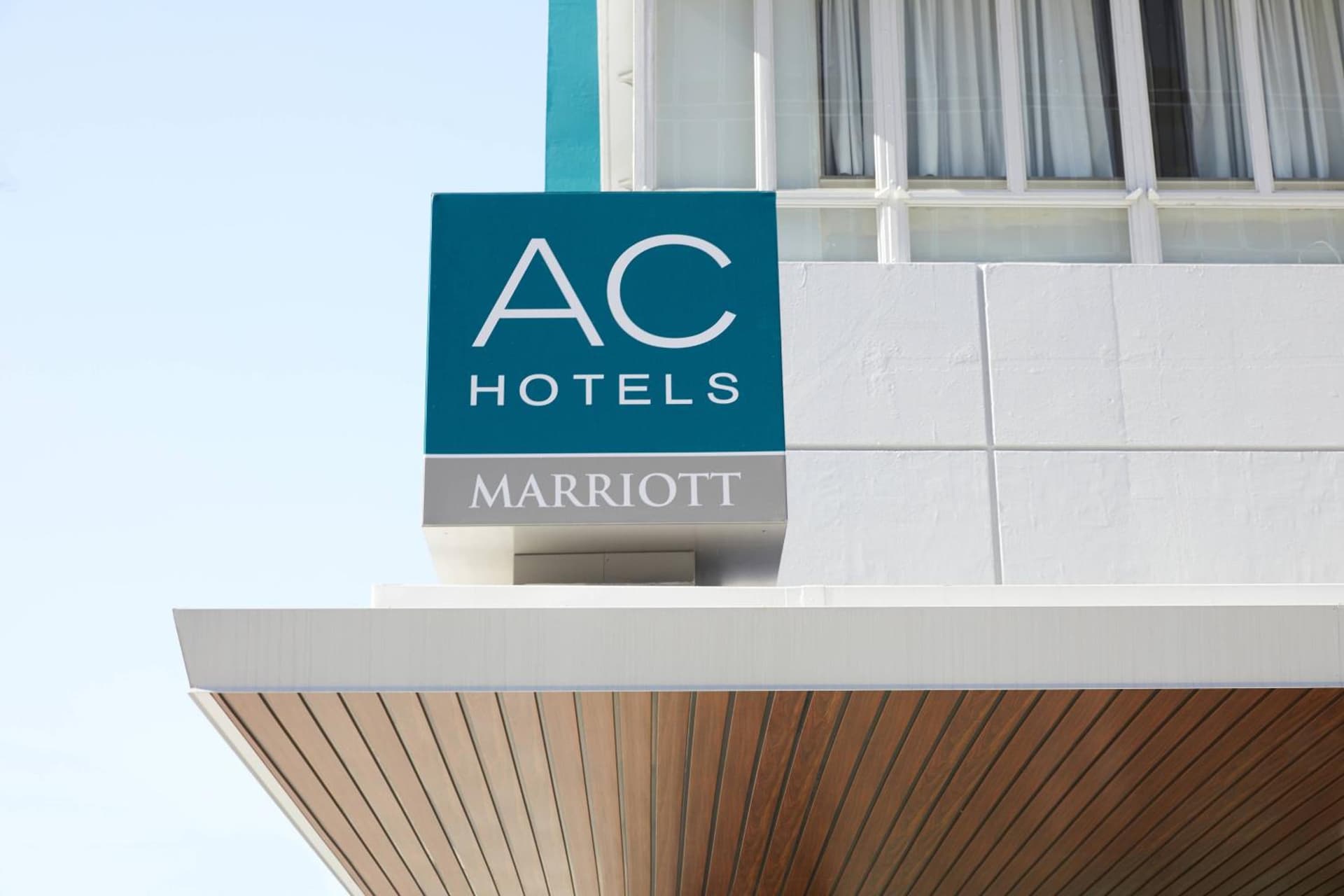AC Hotel by Marriott Beverly Hills interior in Los Angeles, CA — gallery photo 2