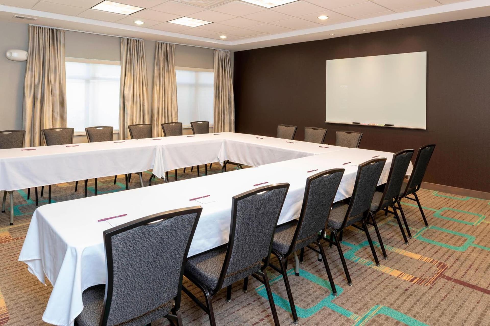 Residence Inn by Marriott Akron South/Green gallery photo in Akron, OH — image 9