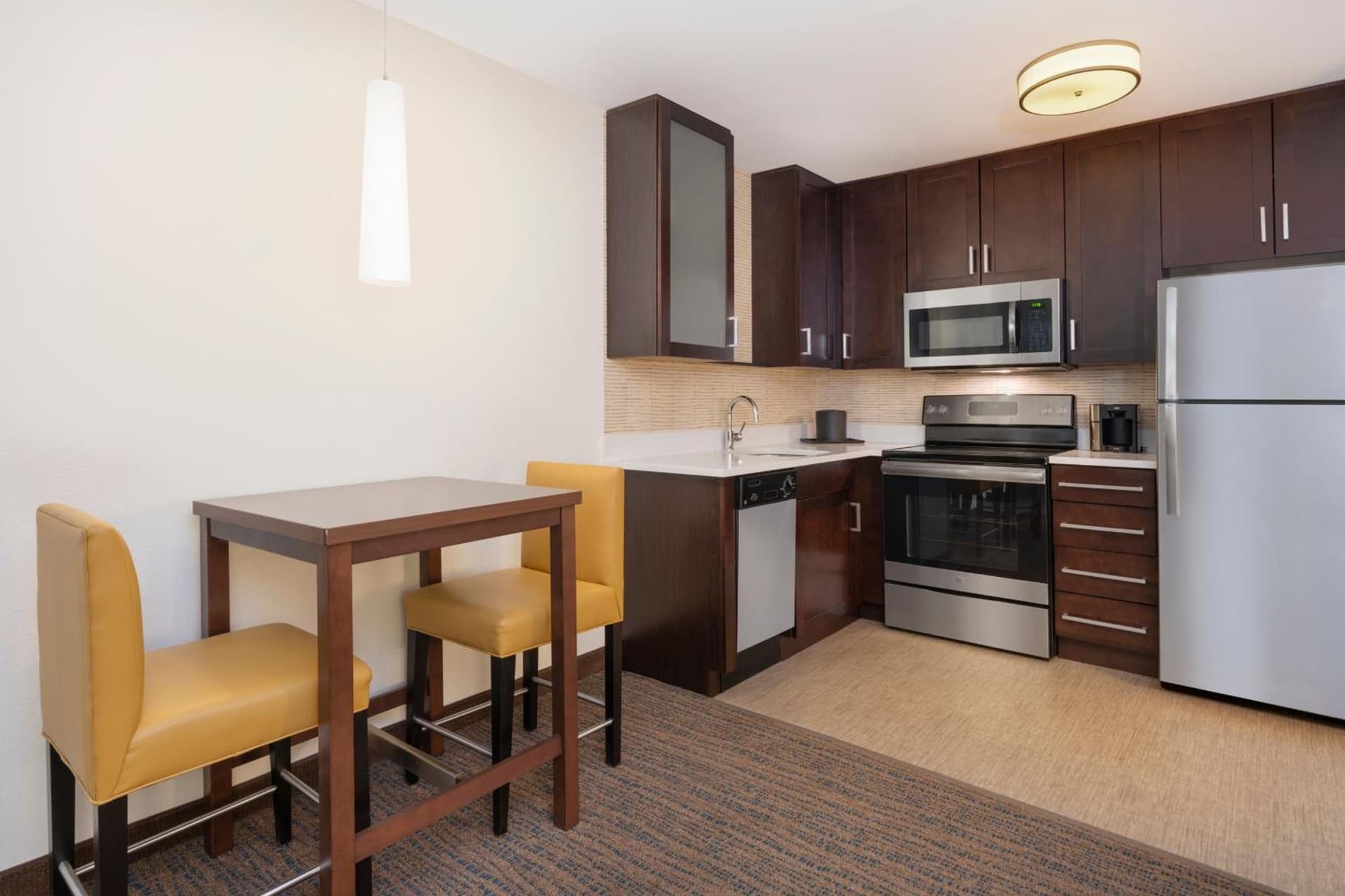 Residence Inn by Marriott Boston Bridgewater gallery photo in Bridgewater — image 10