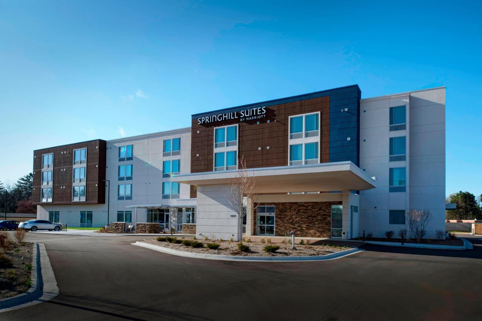 SpringHill Suites by Marriott East Lansing University Area, Lansing Area interior in East Lansing, MI — gallery photo 2