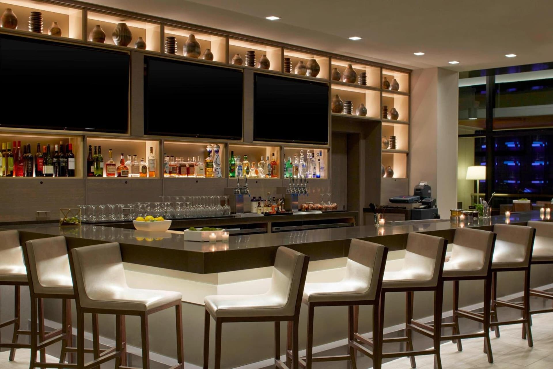 AC Hotel by Marriott Seattle Bellevue/Downtown gallery photo in Bellevue, WA — image 44