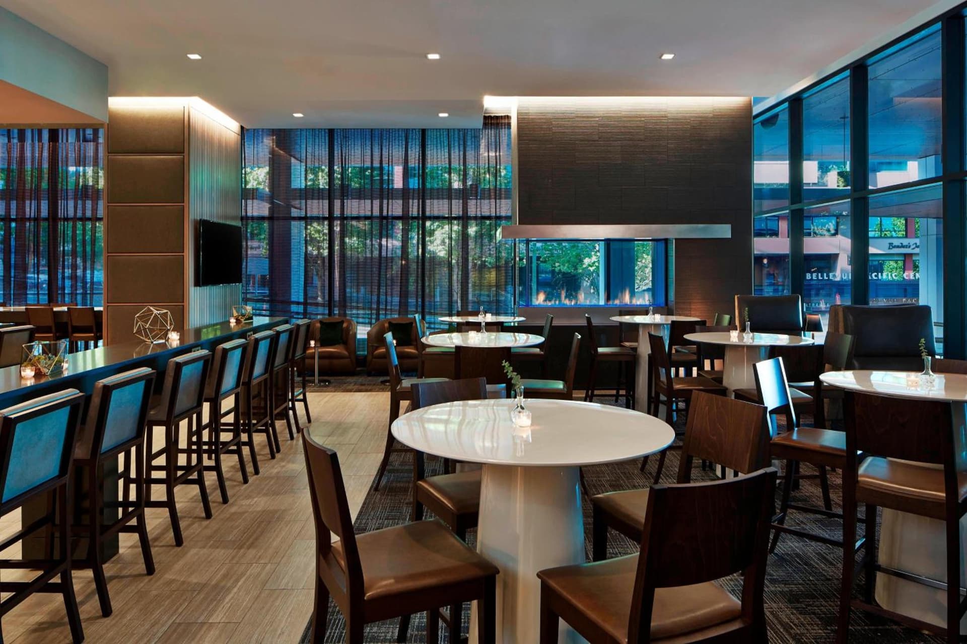 AC Hotel by Marriott Seattle Bellevue/Downtown gallery photo in Bellevue, WA — image 50